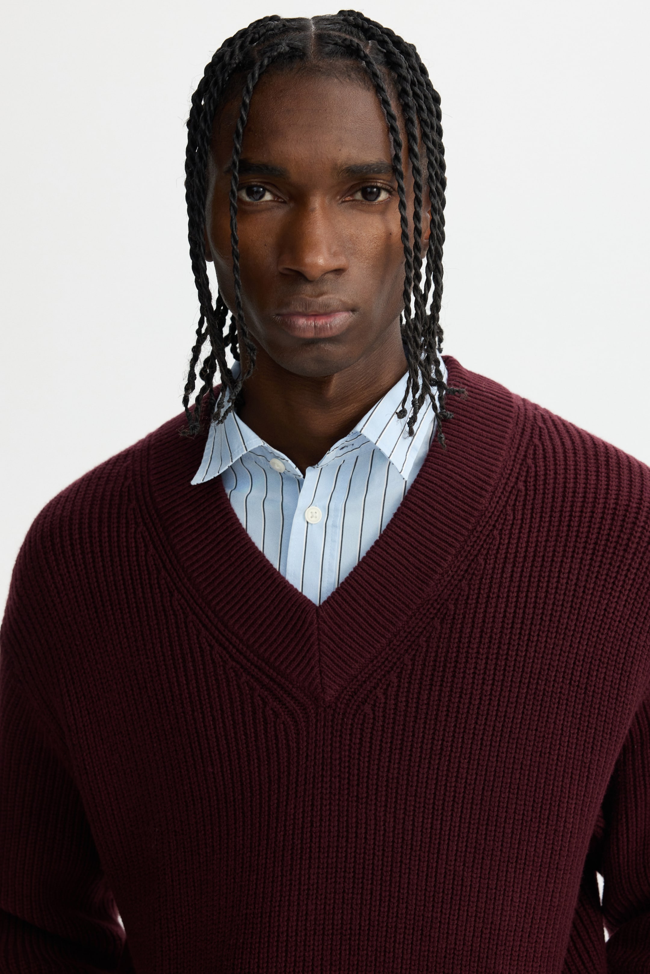 Ver imagen más grande: Jersey en punto de canalé Boxy Fit - Burdeos - HOMBRE | H&M ES 3