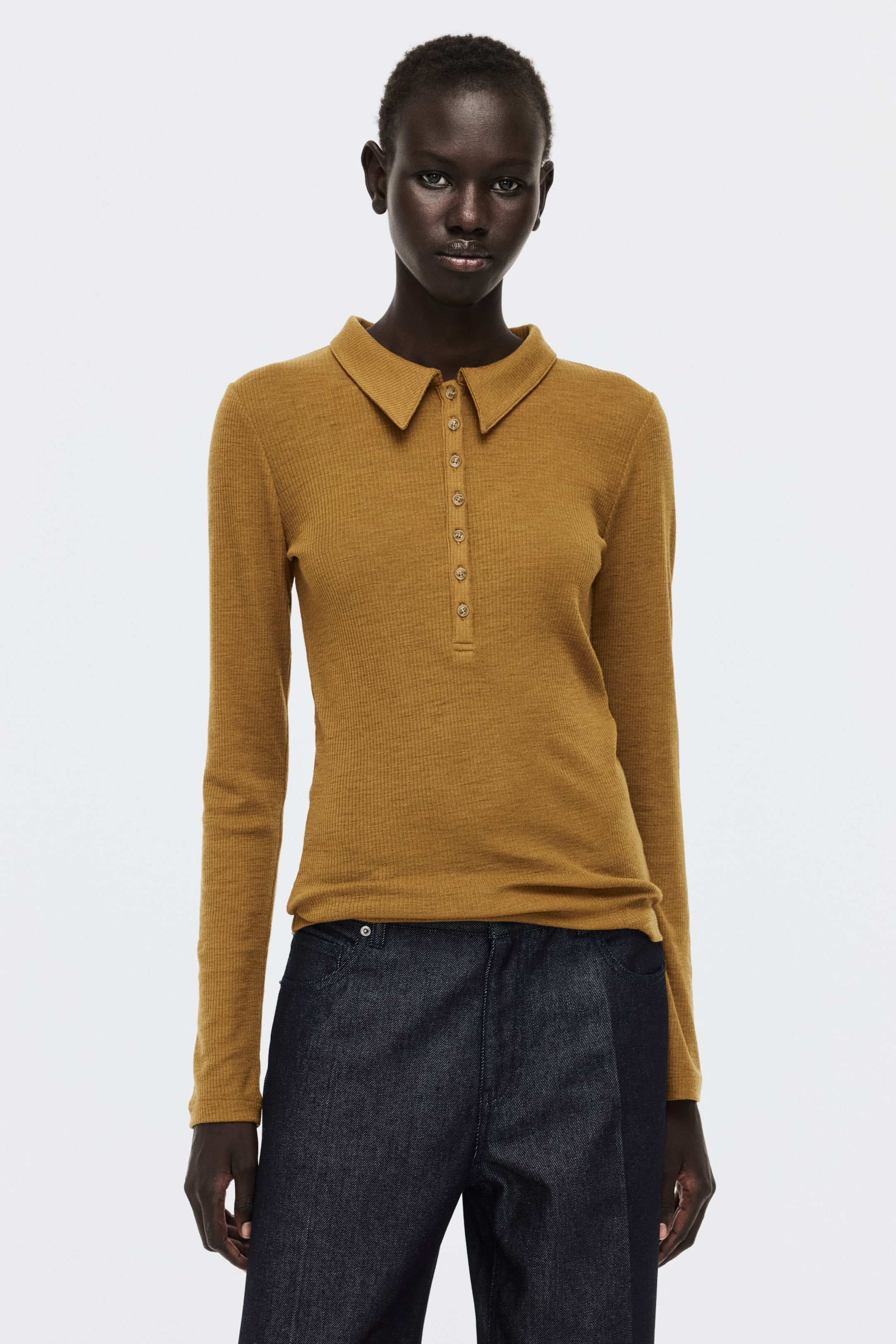 Vezi imaginea mai mare: Bluză polo de lână - Maro-auriu - FEMEI | H&M RO 2