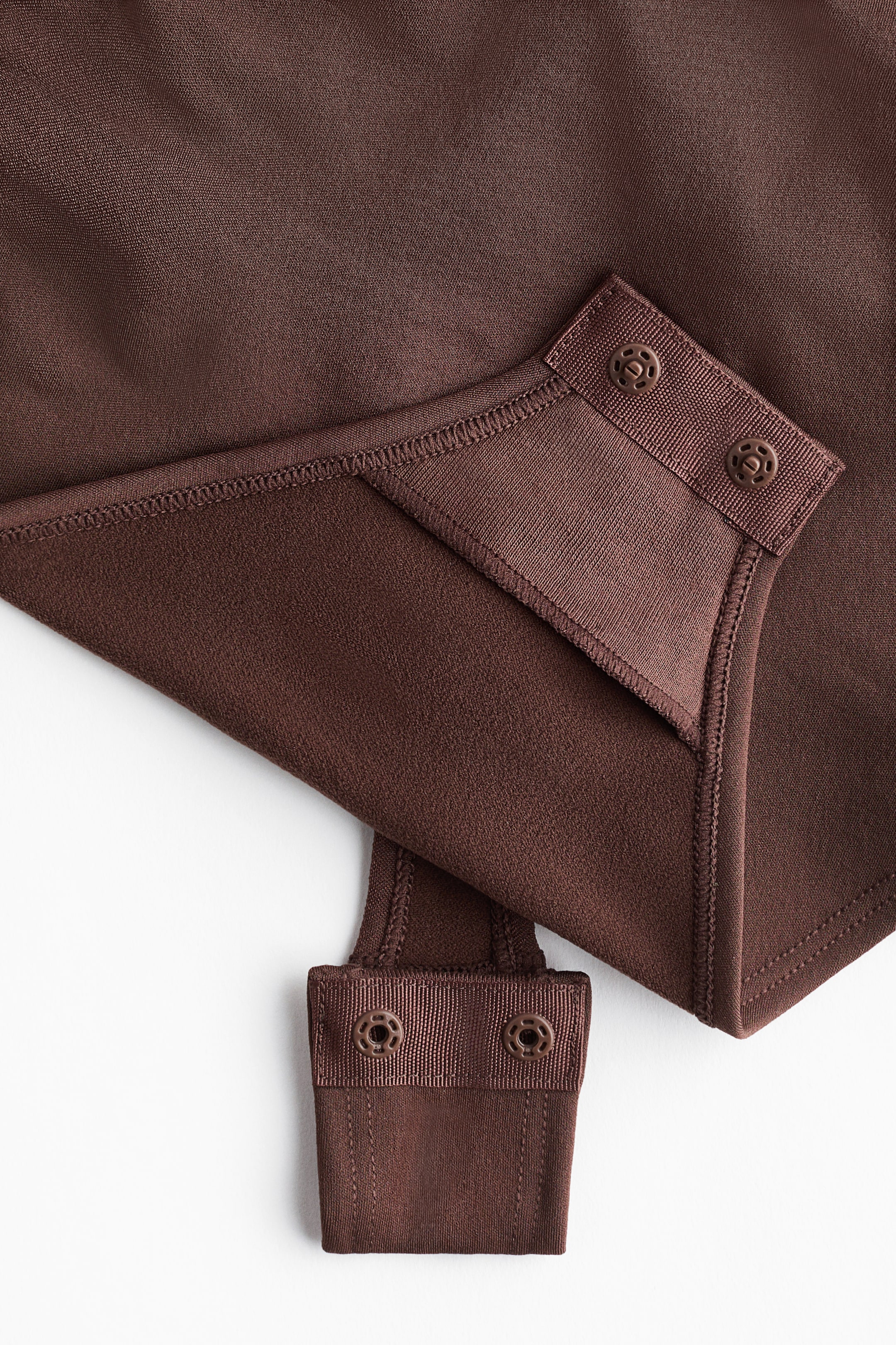 Xem ảnh lớn hơn: Áo một mảnh Firm shape Sculpting - Màu nâu - Ladies | H&M VN 8