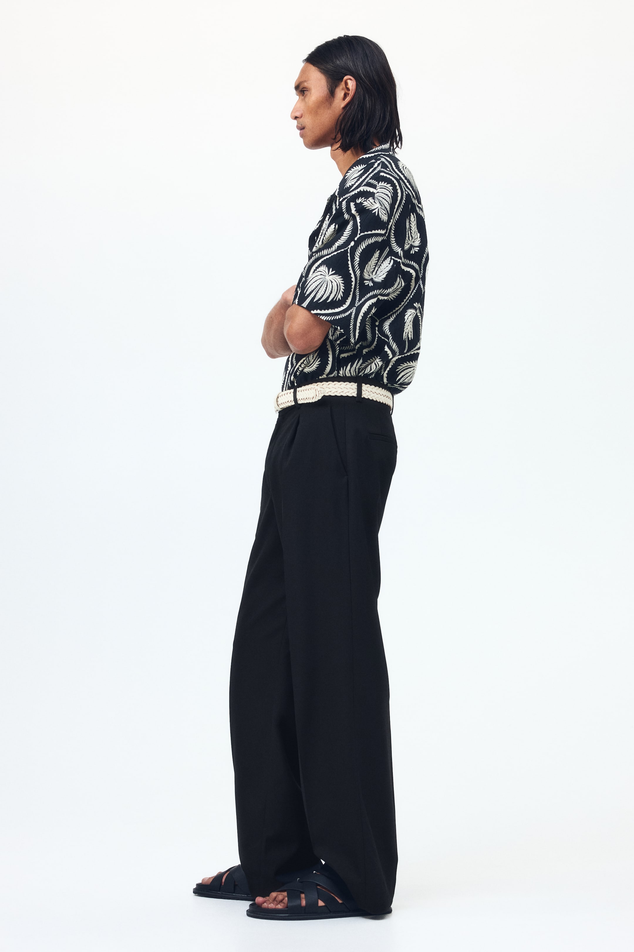 Loose-Fit Tailored Pants