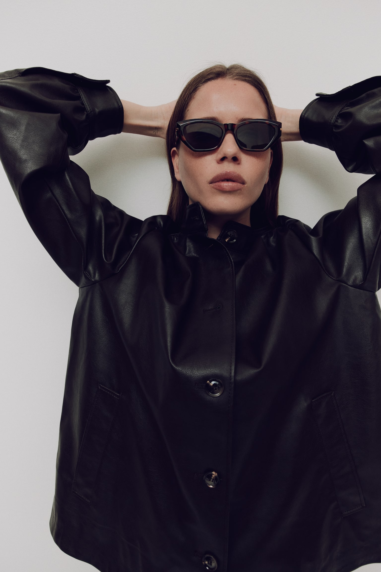 Cat-eye sunglasses - Dark brown/Tortoiseshell-patte - 3