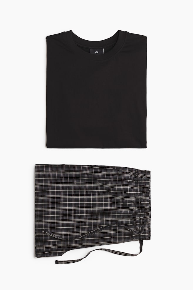 Pyjama T-shirt and bottoms set - Black/Dark khaki green/Checked/Navy blue - 1