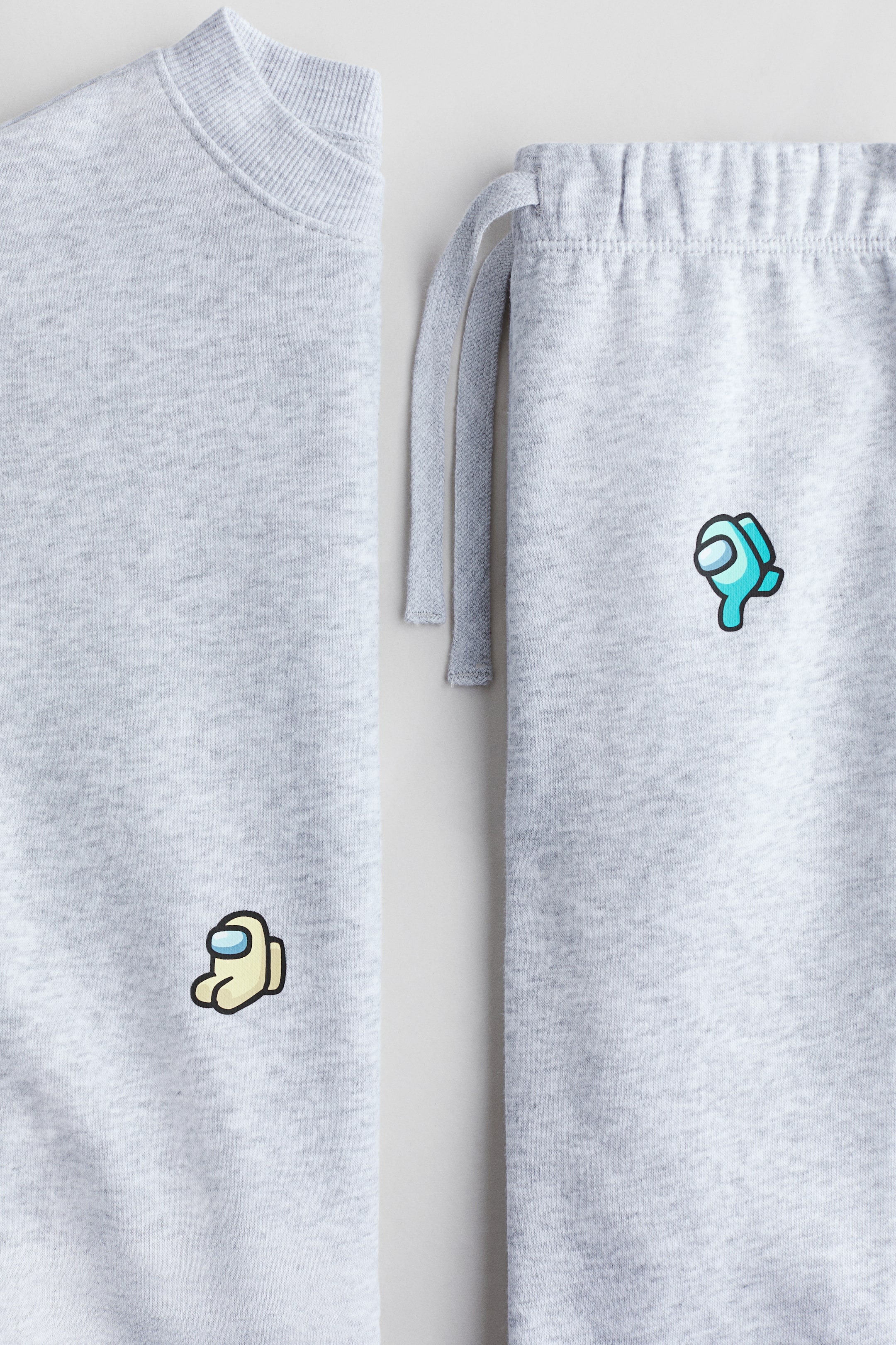 View larger image: 2-piece printed sweatshirt set - Light grey marl/Among Us - Kids | H&M IN 2