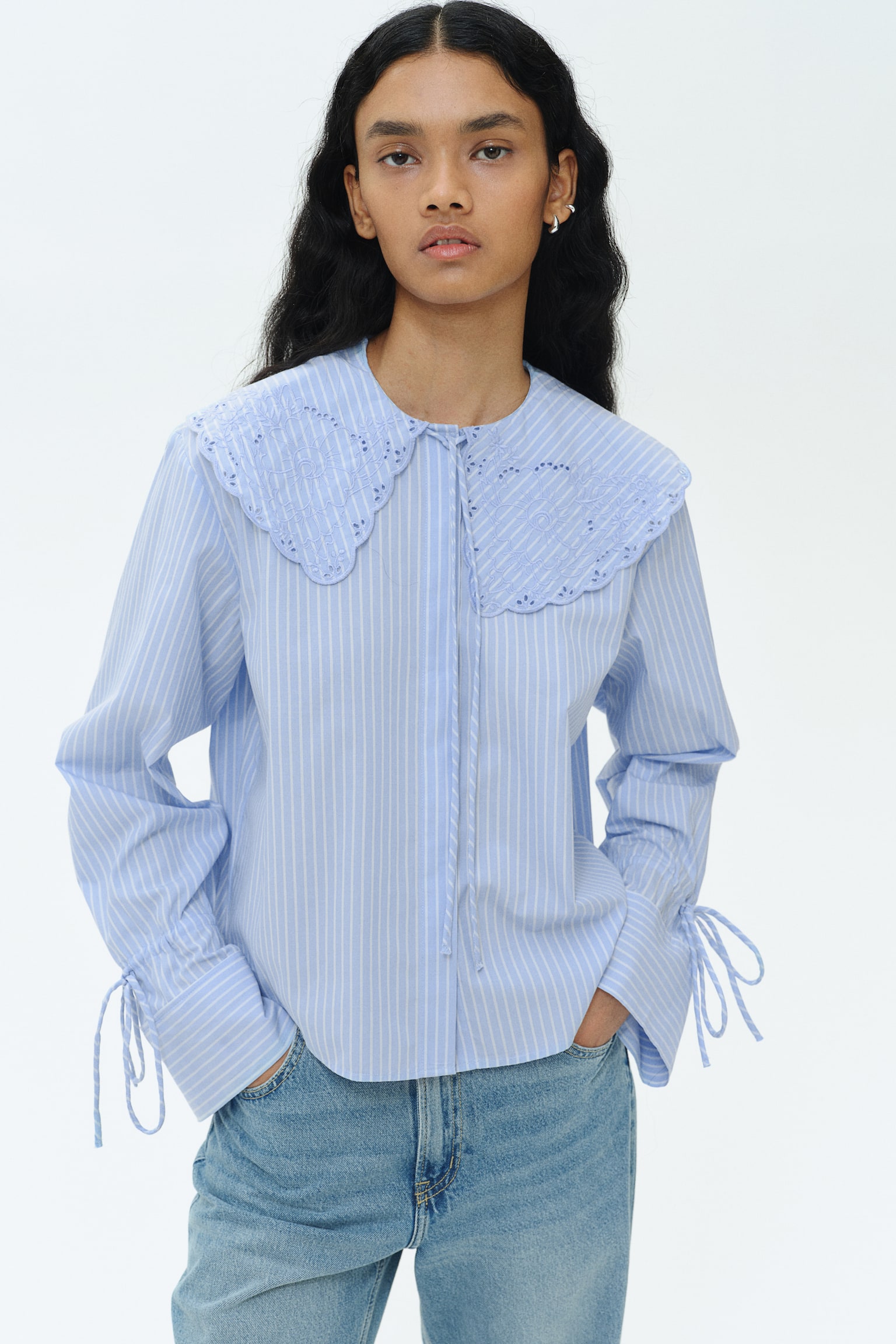 Broderie anglaise-detail poplin blouse - Light blue/Striped/White - 1