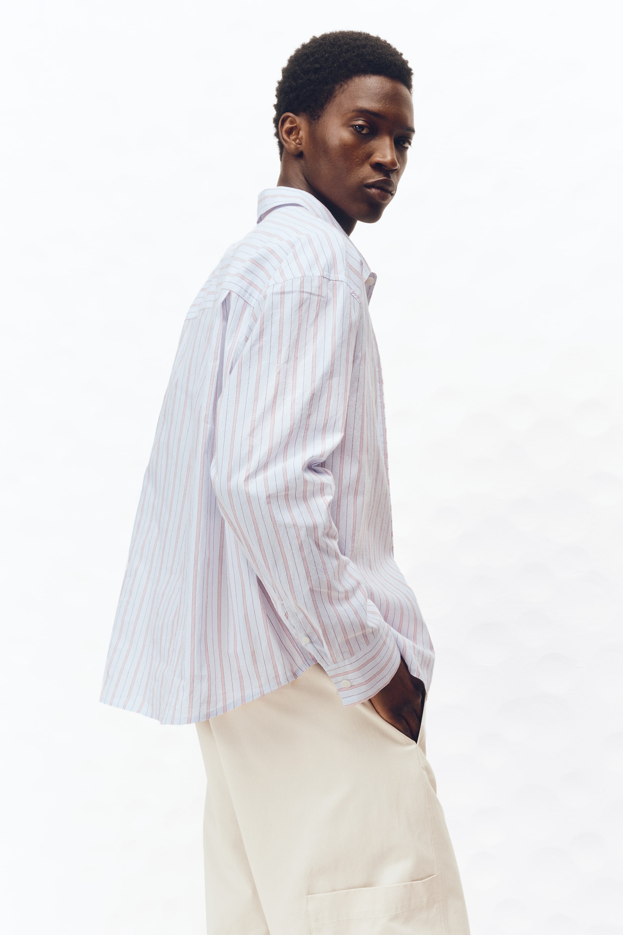 Мужские рубашки H&M Relaxed-Fit Cotton Shirt — фото 4