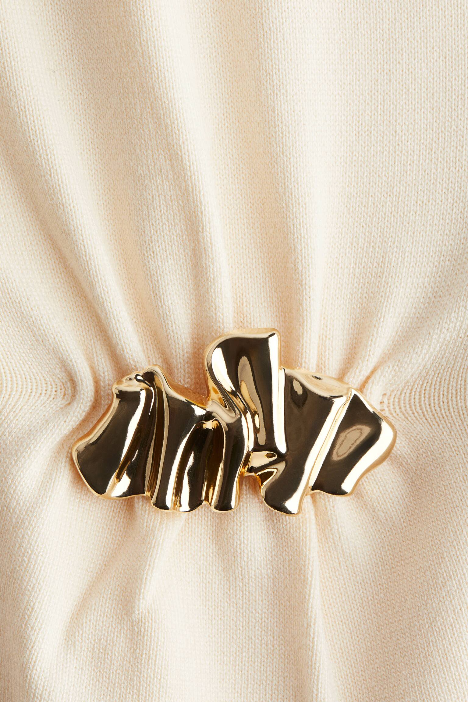 Metal Detaylı İnce Triko Üst - Krem/Siyah - 4