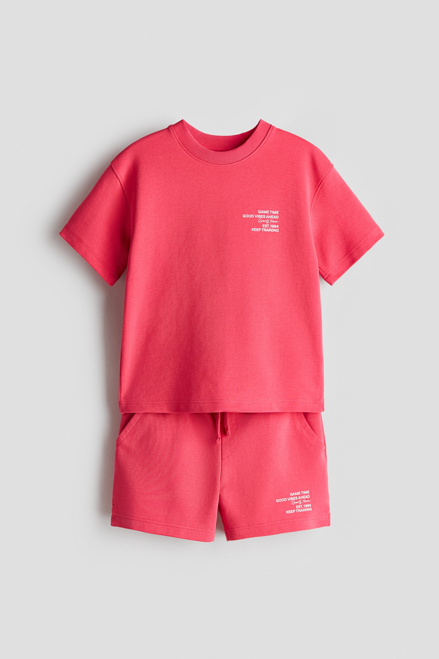 2-piece T-shirt and sweatshorts set - Red/Game Time/Dark green/Venice/Blue/San Diego - 2