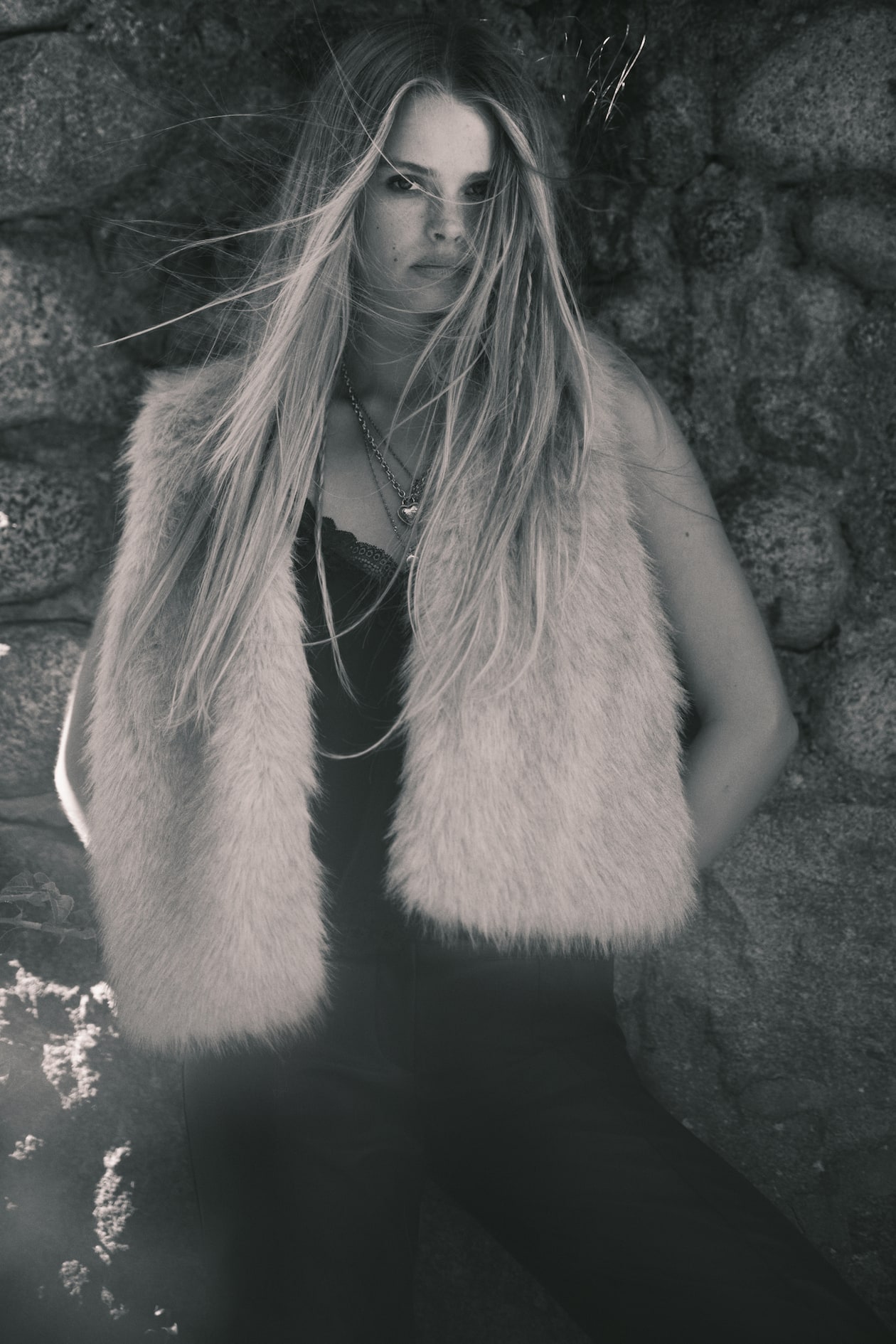 Fluffy Vest - Beige - Ladies | H&M US