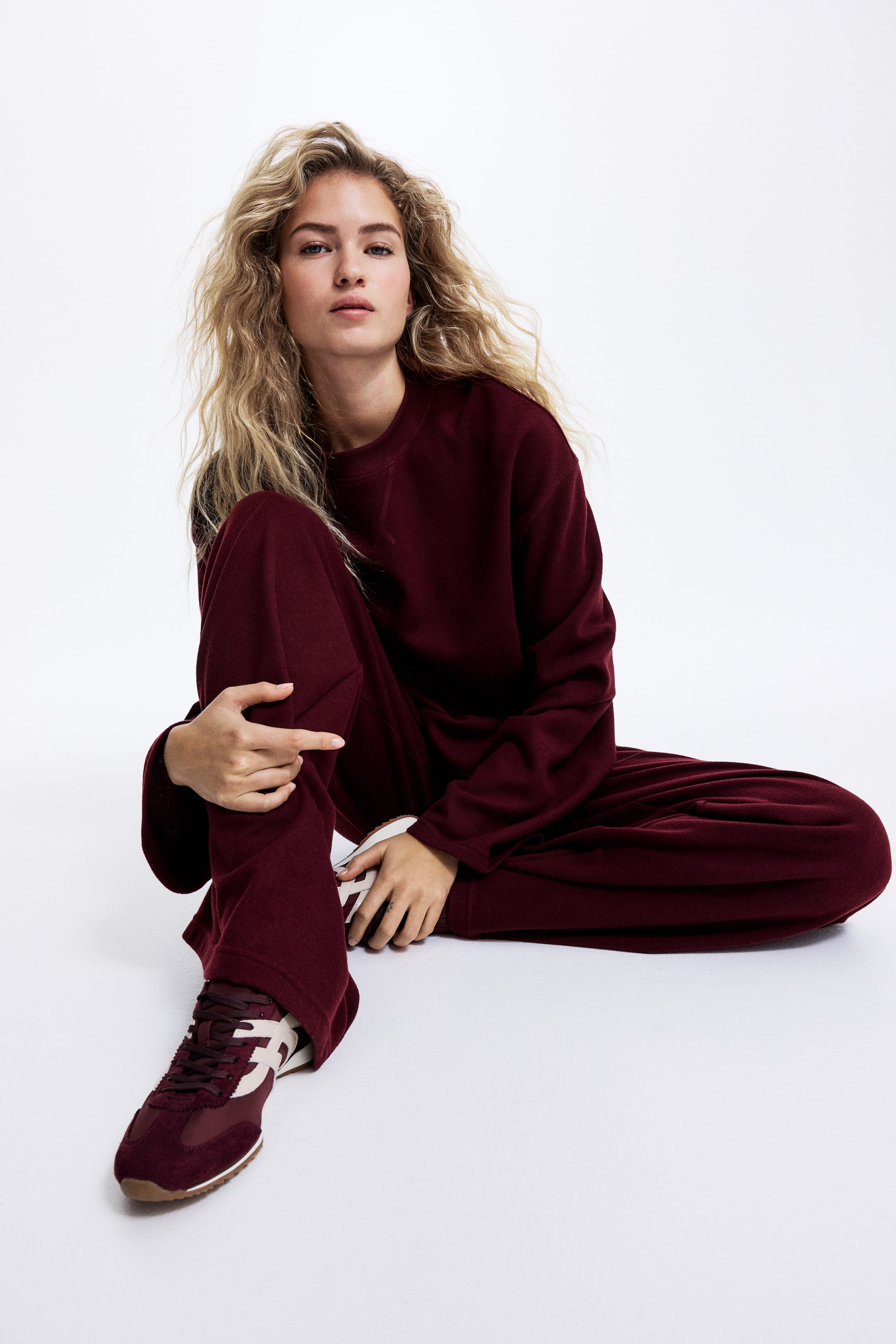 View larger image: 2-piece jersey top and trousers set - Burgundy - Ladies | H&M GB 2