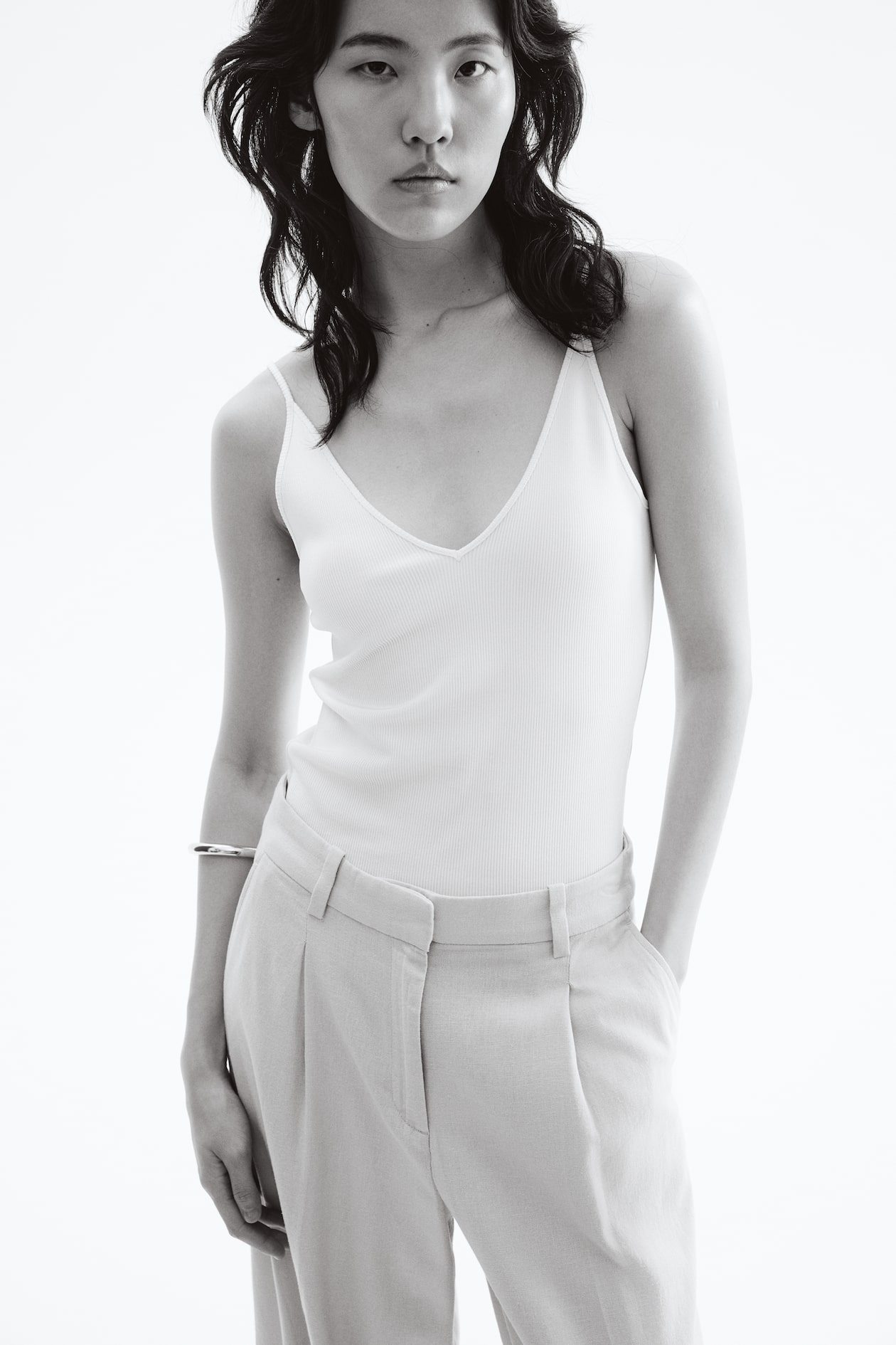 Wide-Leg Linen-Blend Pants - image 4