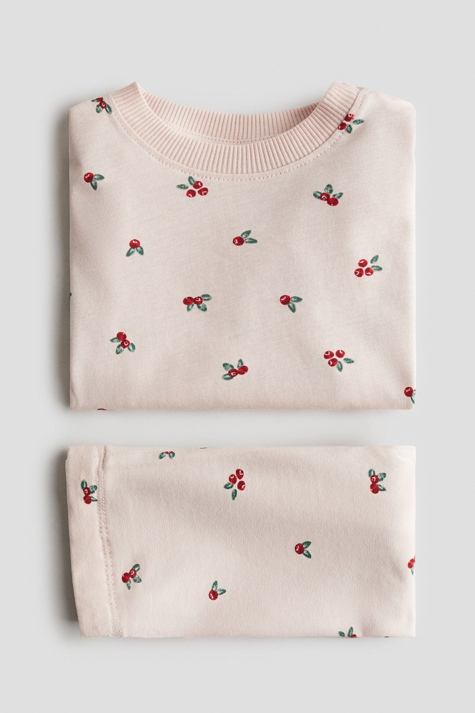 Bộ 2 món in hình - Màu hồng nhạt/Quả việt quất đỏ/Màu be nhạt/Trái tim - 2