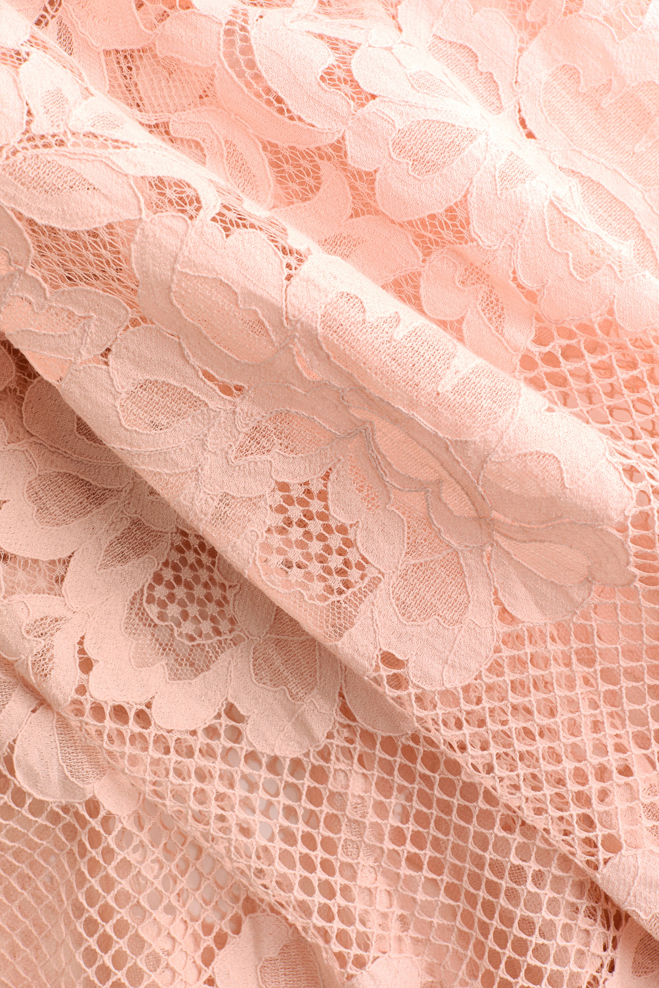 Scalloped Lace Skirt
