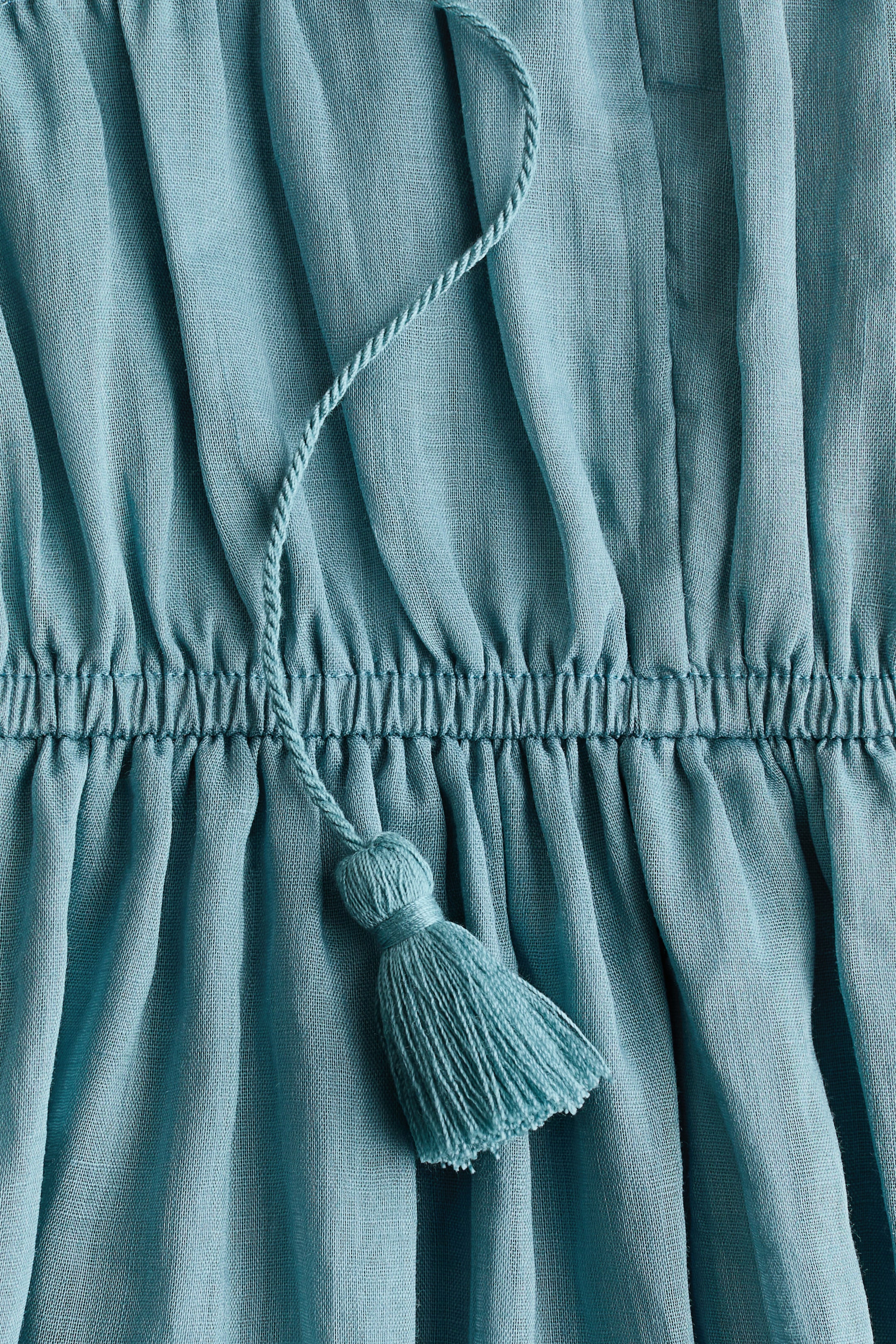 Robe en ramie avec cordons de serrage