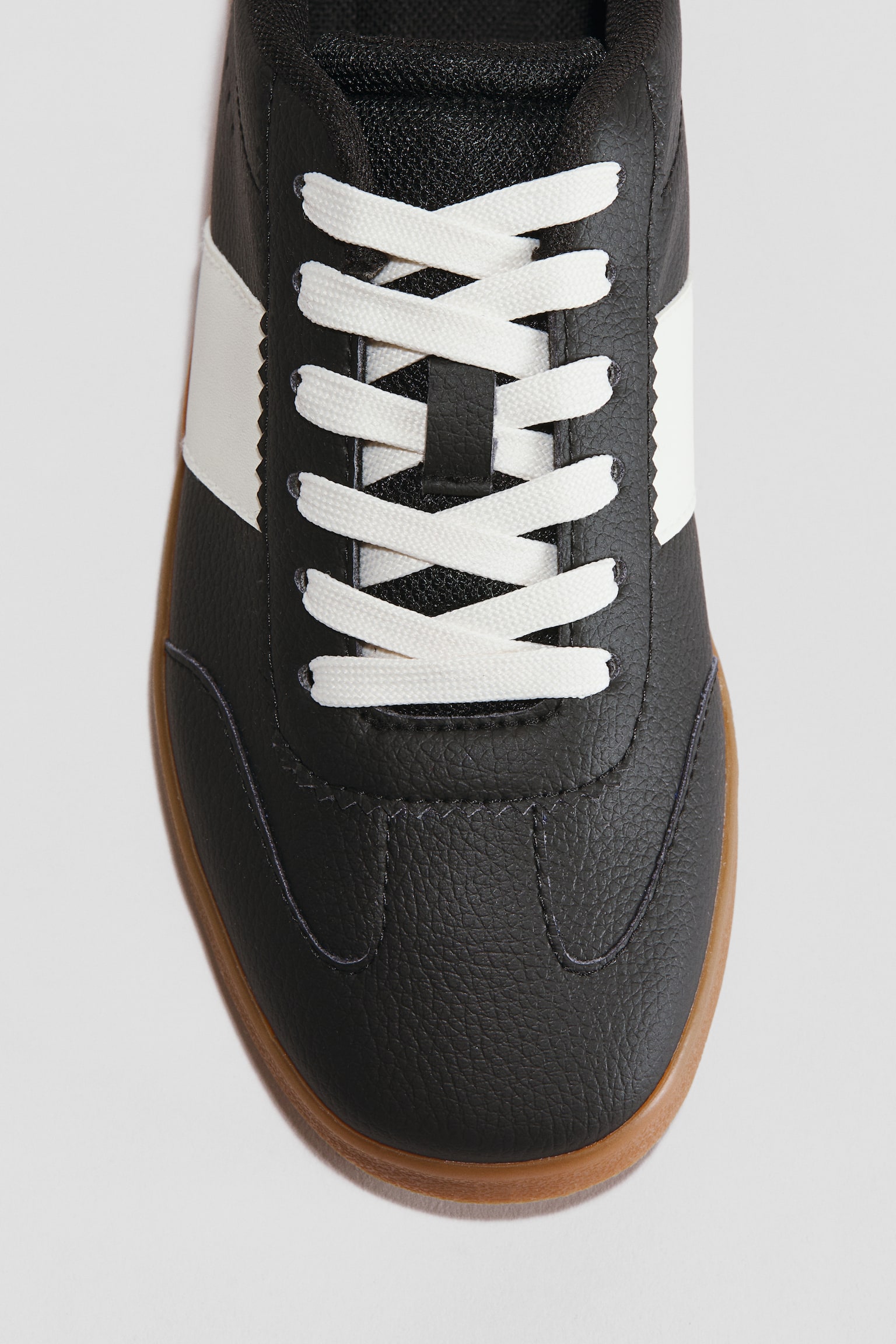 Tenis - Negro/Blanco/Gris - 2