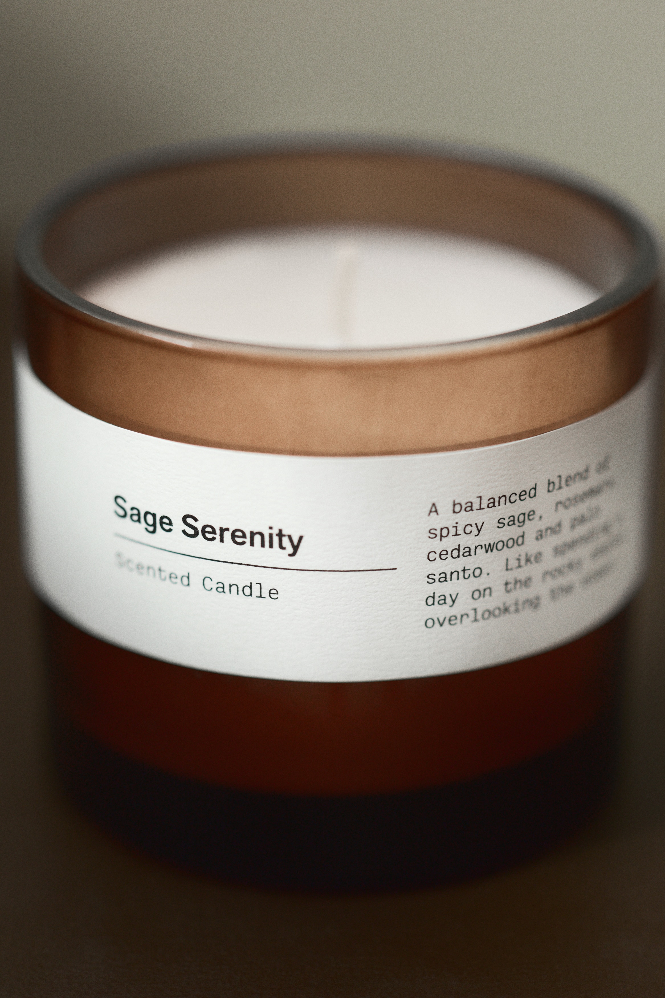 Geurkaars in glazen houder - Sage Serenity/Crisp Cotton/Sublime Patchouli