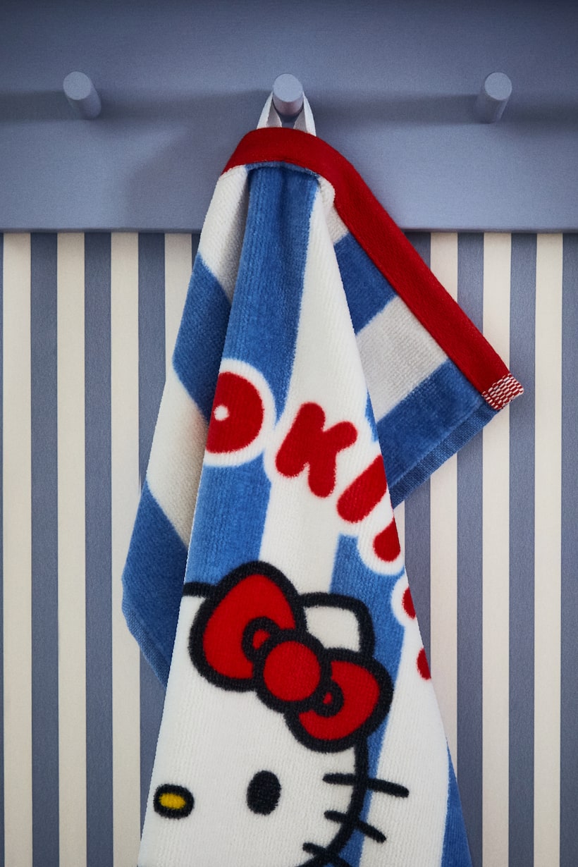 Blue/Hello Kitty Terry Guest Towel with Printed Motif at H&M Home | H&M US