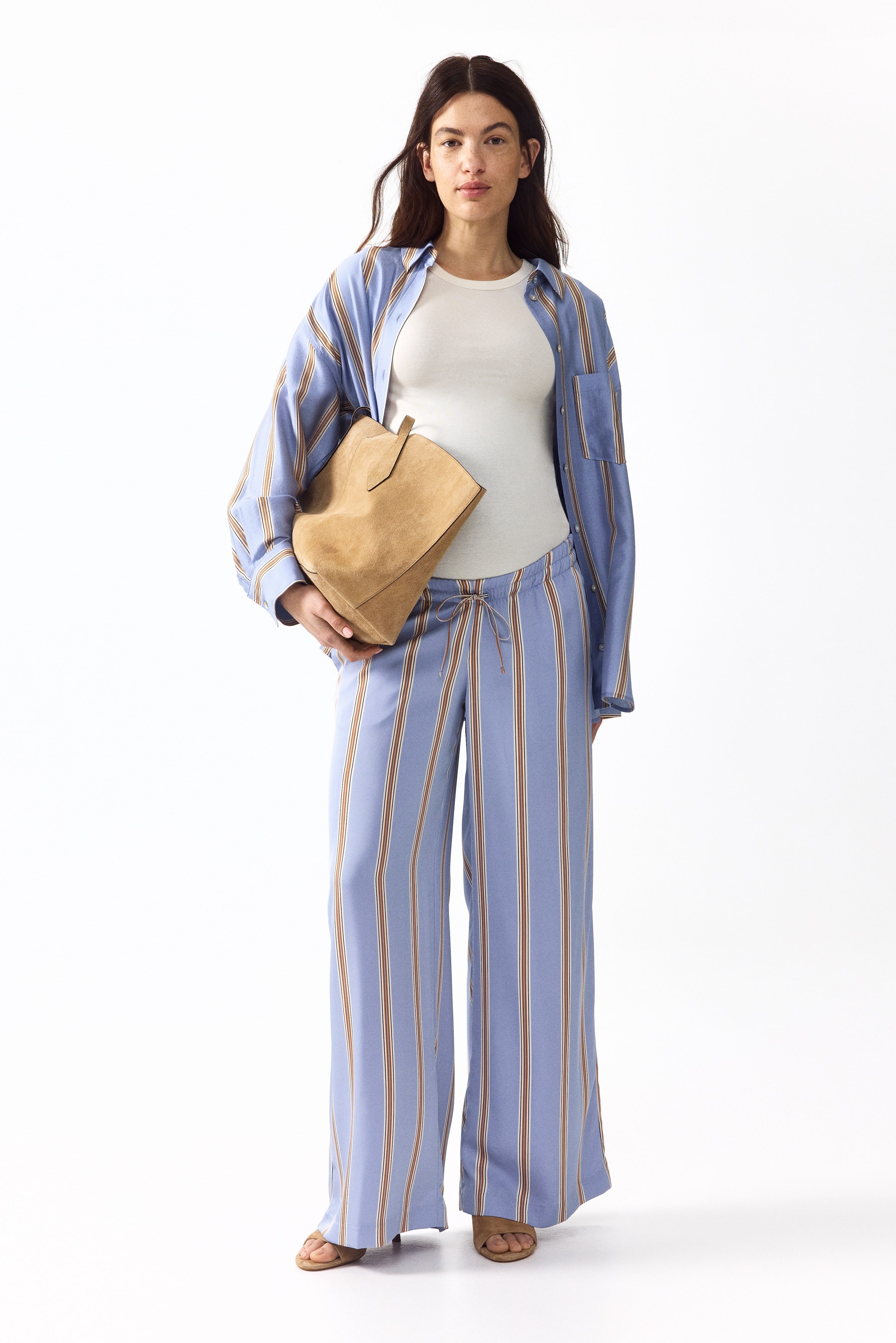 Pantalon en denim MAMA à cordon et jambes largesModèle