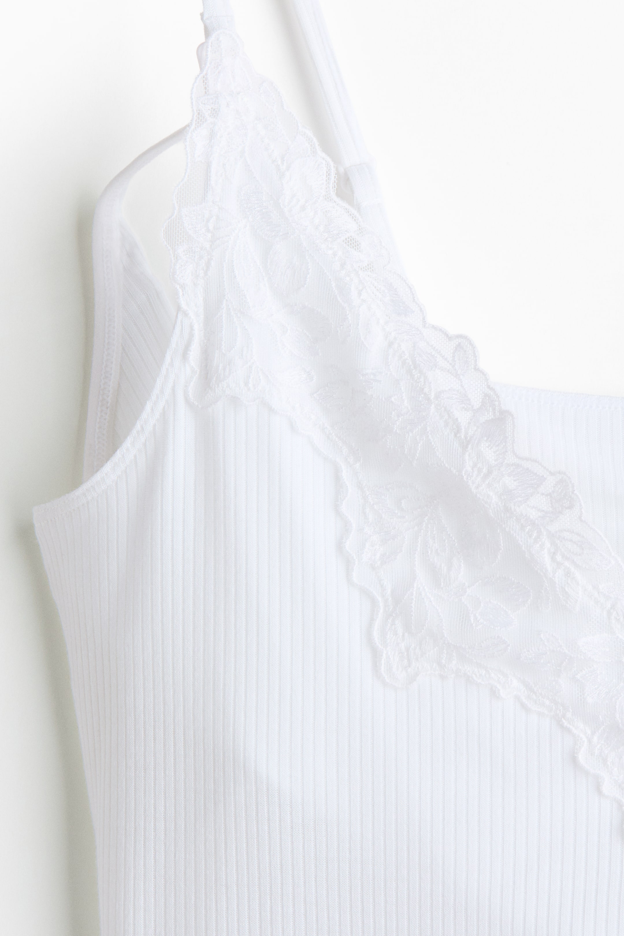 Visualizza immagine più grande: MAMA Nursing strappy top - Bianco | H&M IT 2