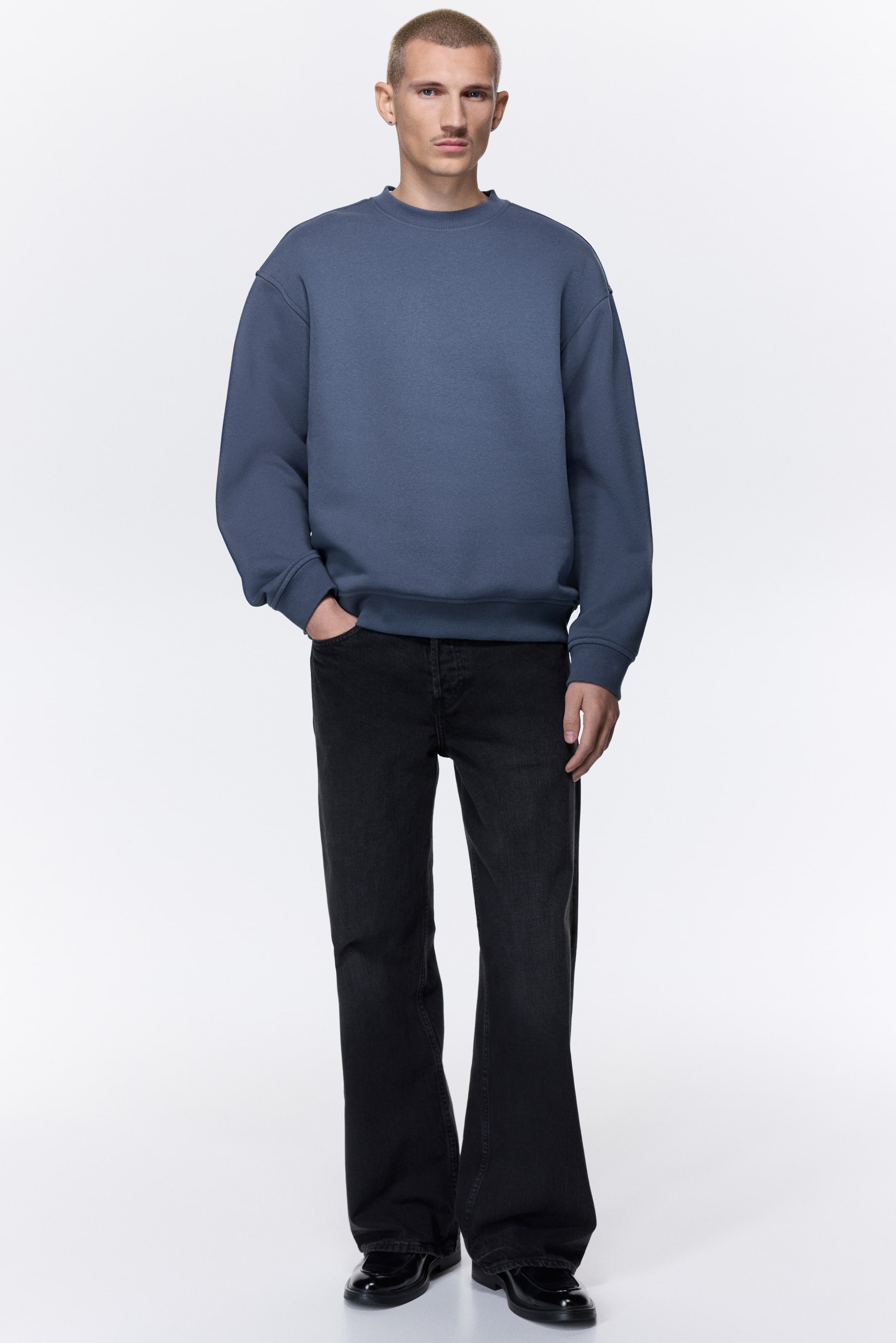Se større billede: Sweatshirt Loose Fit - Støvet blå - HERRE | H&M DK 2