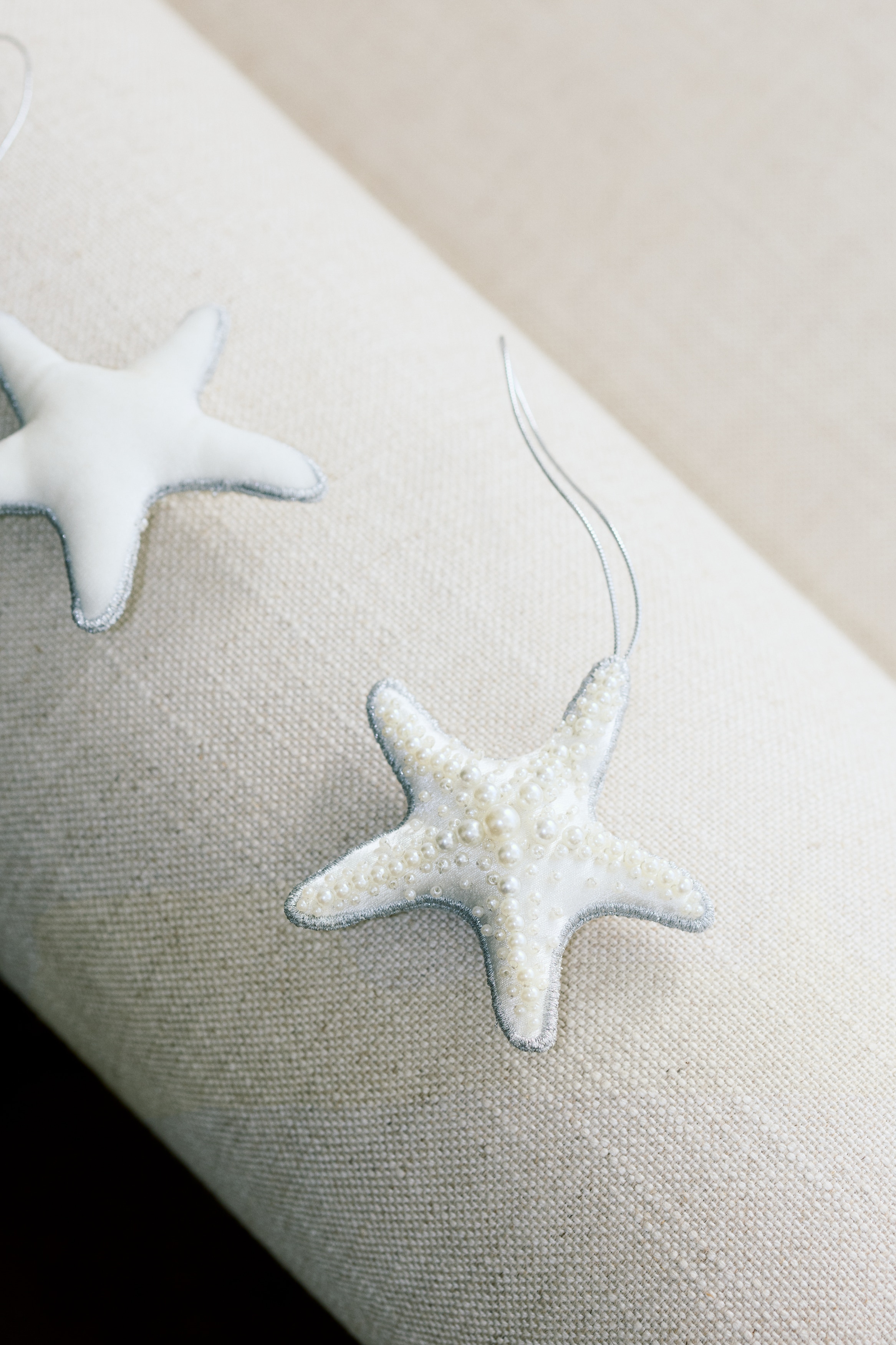 Embellished Christmas tree decoration - White/Star/Dark green/House/Green/Bon-bon