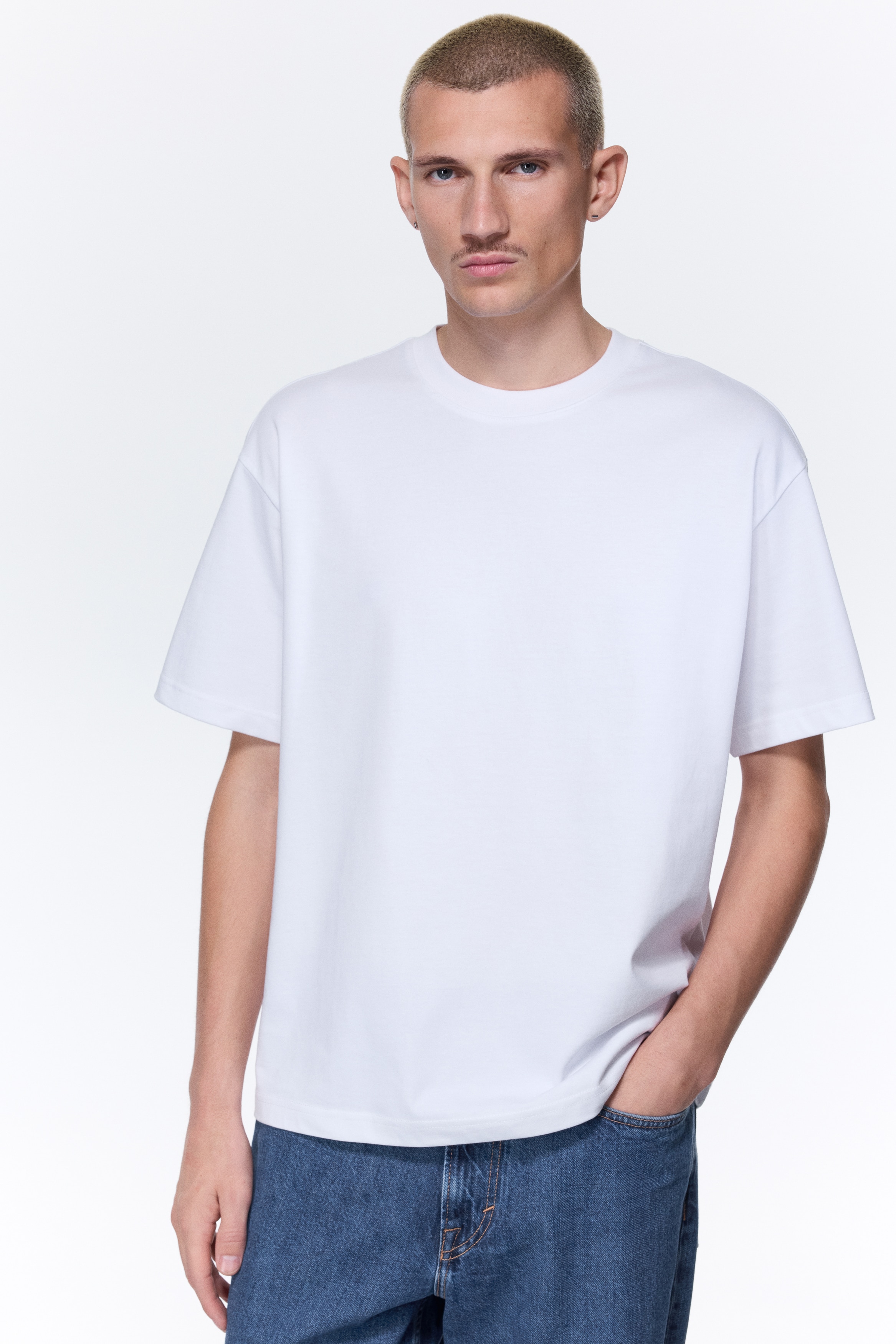 Men's White COOLMAX® Relaxed-Fit T-Shirt | H&M CA