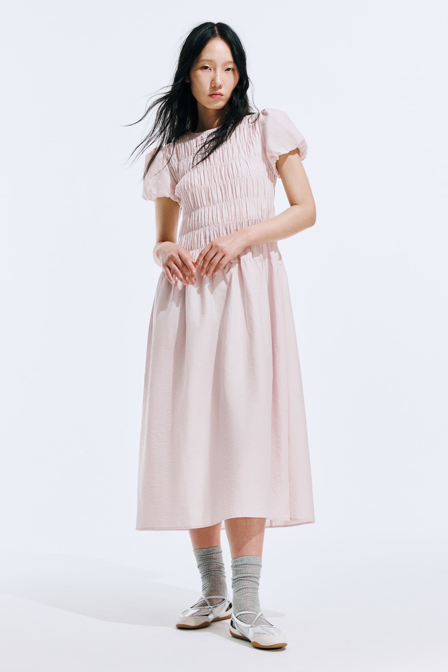 Smocked-Bodice Dress - Pale pink/Black - 1