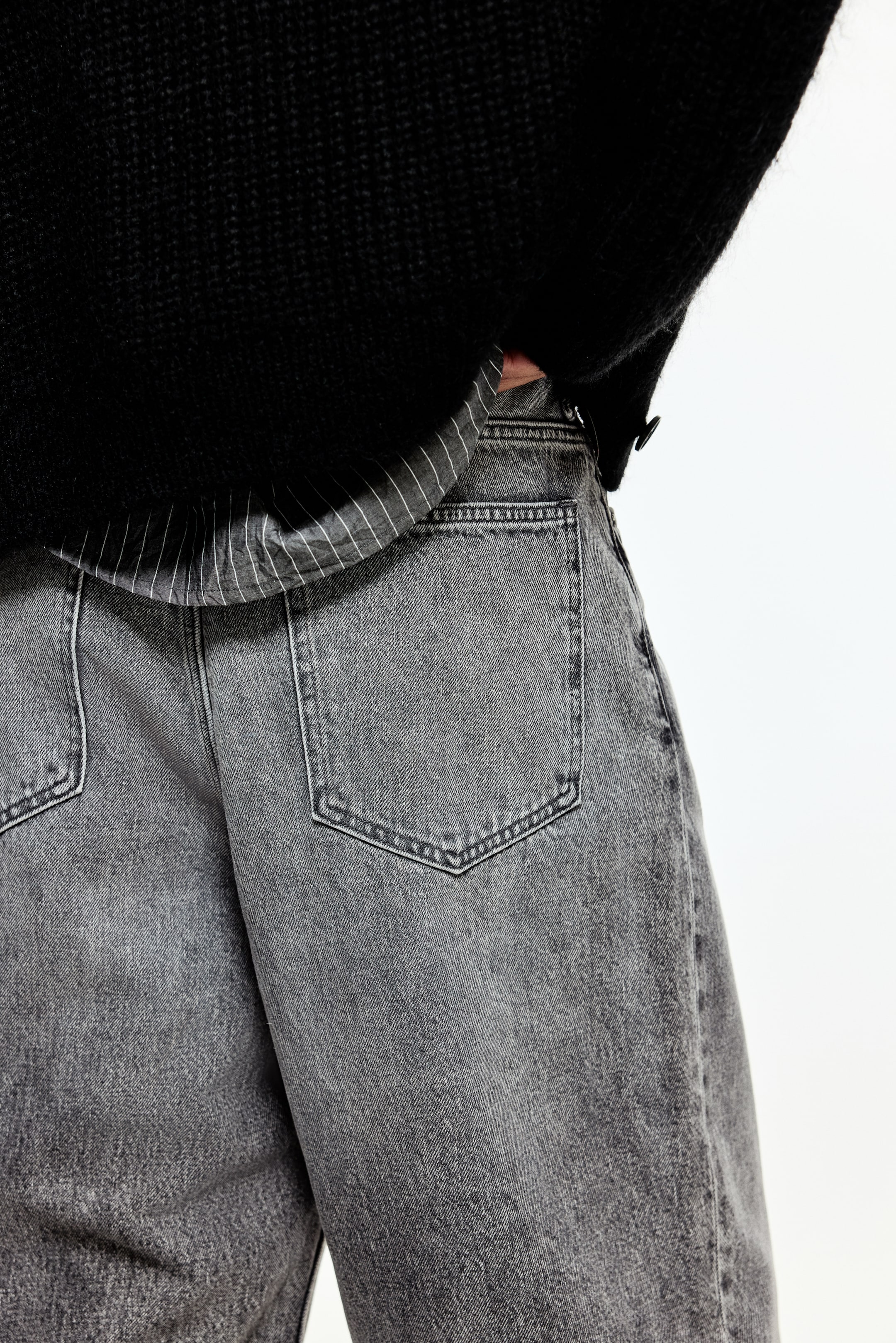 Xem ảnh lớn hơn: Baggy Jeans - Màu xám denim vừa - Men | H&M VN 4