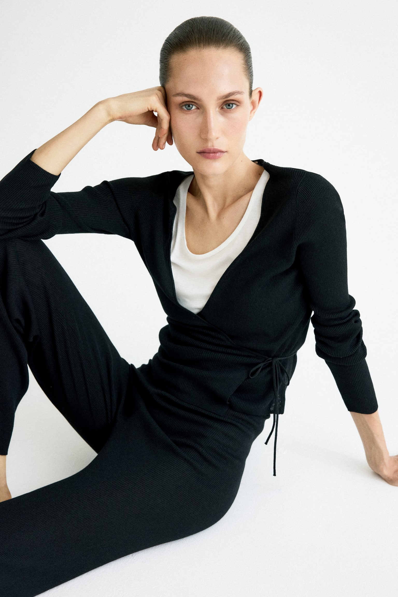 Женский кардиган H&M Rib-Knit Wrap, цвет: Чёрный — фото 4