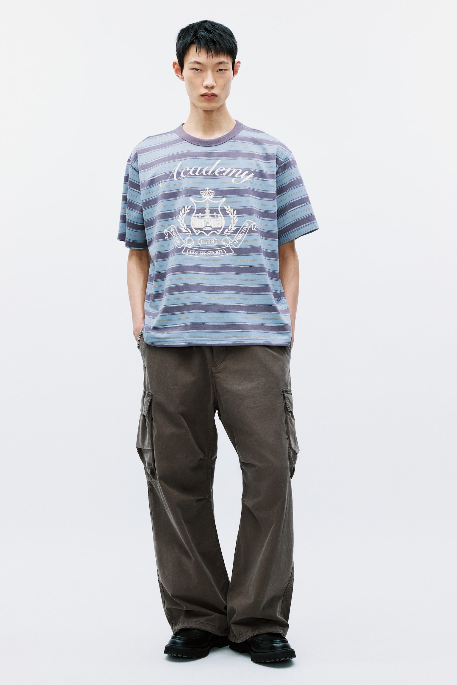 Áo thun dáng hộp in hình Loose Fit - Màu xanh dương khói nhạt/Kẻ/Màu xanh lá đậm/Kẻ/Màu trắng/Kẻ - 5