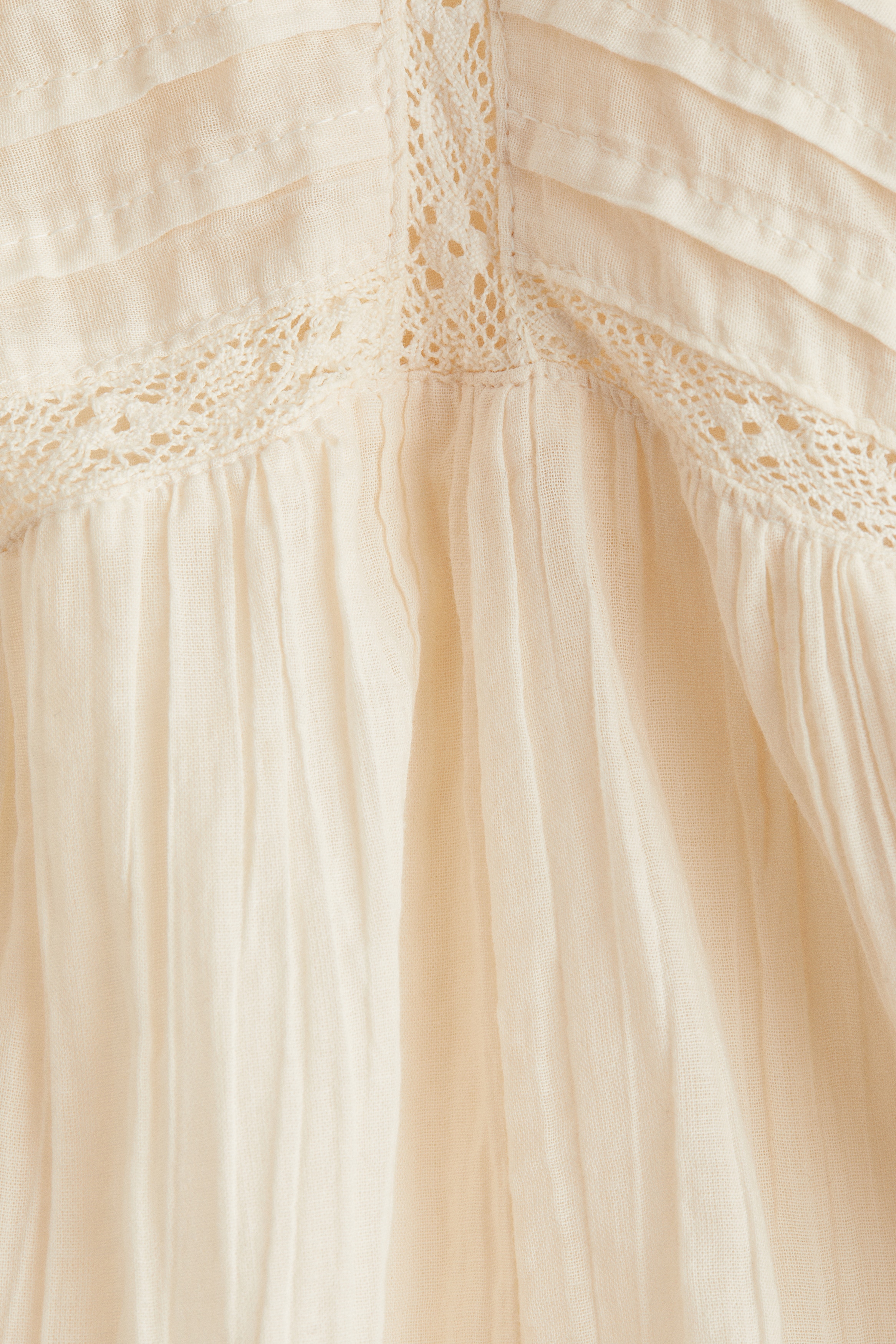 Frill-collared cotton blouse