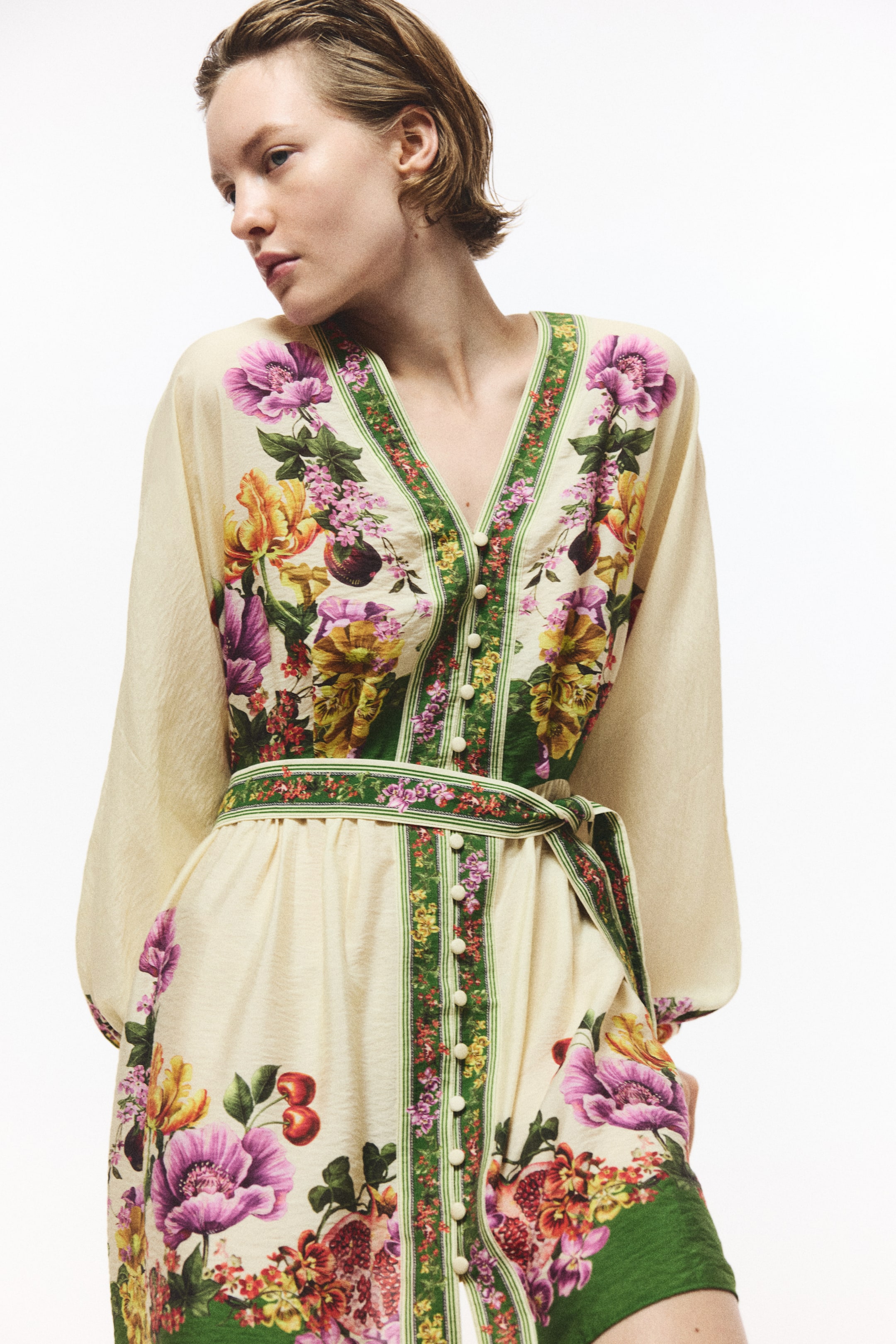View larger image: Tie-belt tunic dress - Light beige/Floral - Ladies | H&M IN 1