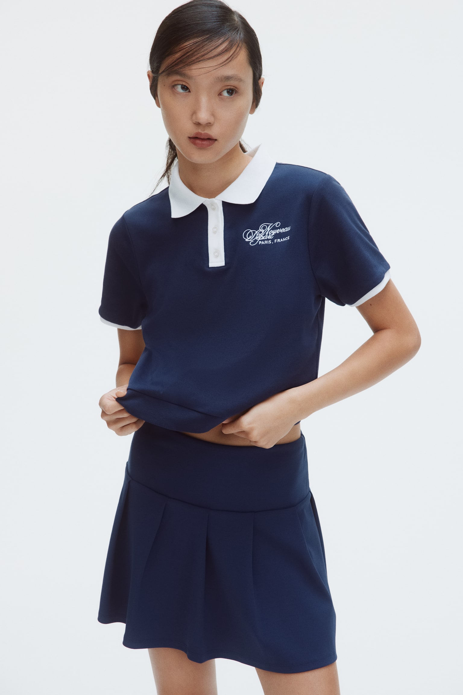 Quần short giả váy xếp ly - Màu xanh dương đậm/Màu đỏ đậm/Màu đen - 3