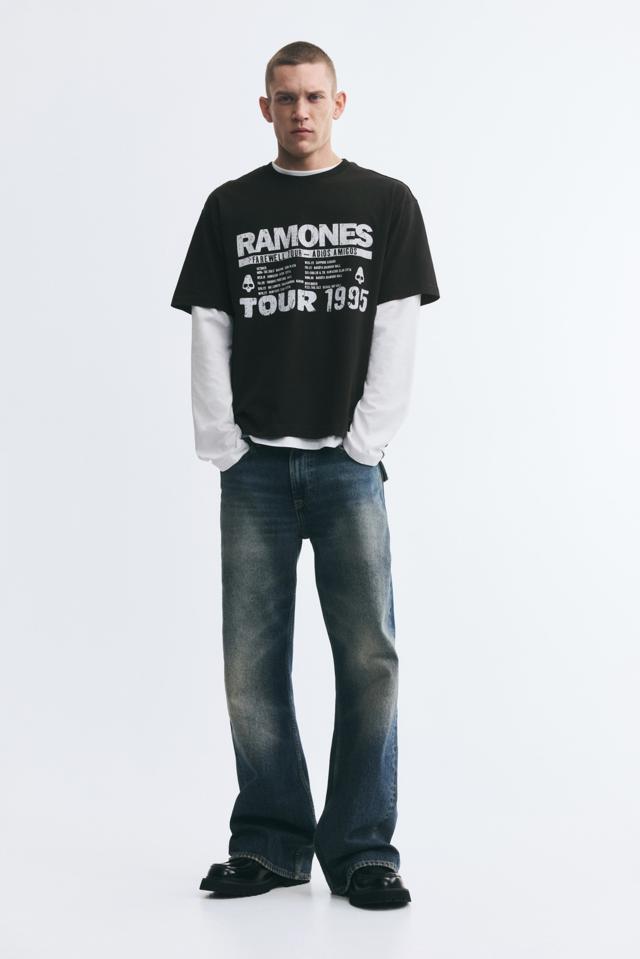 Agrandir l'image: T-shirt Loose Fit - Noir/Ramones - HOMME | H&M CH 1