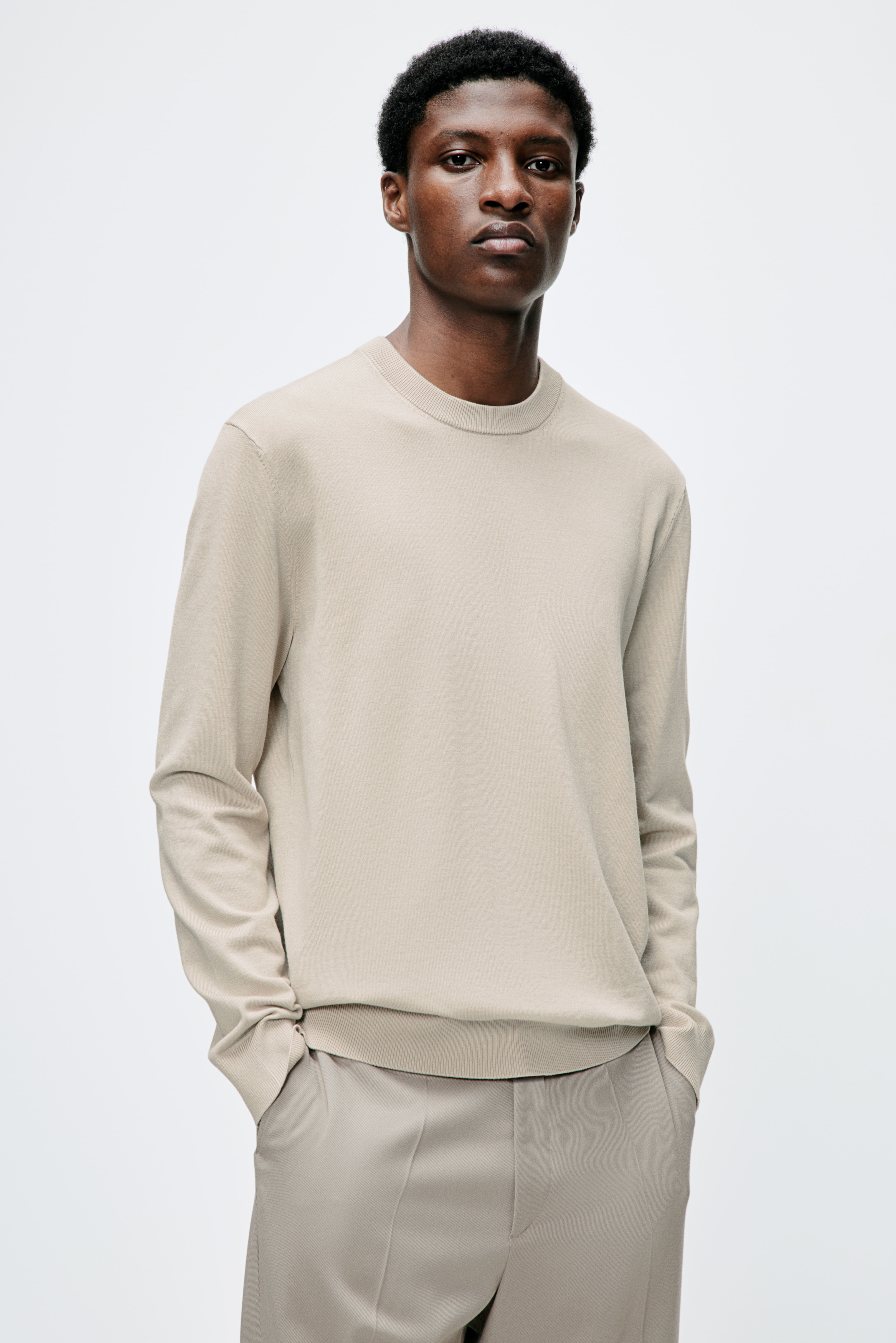 HM Feinstrickpullover Slim Fit