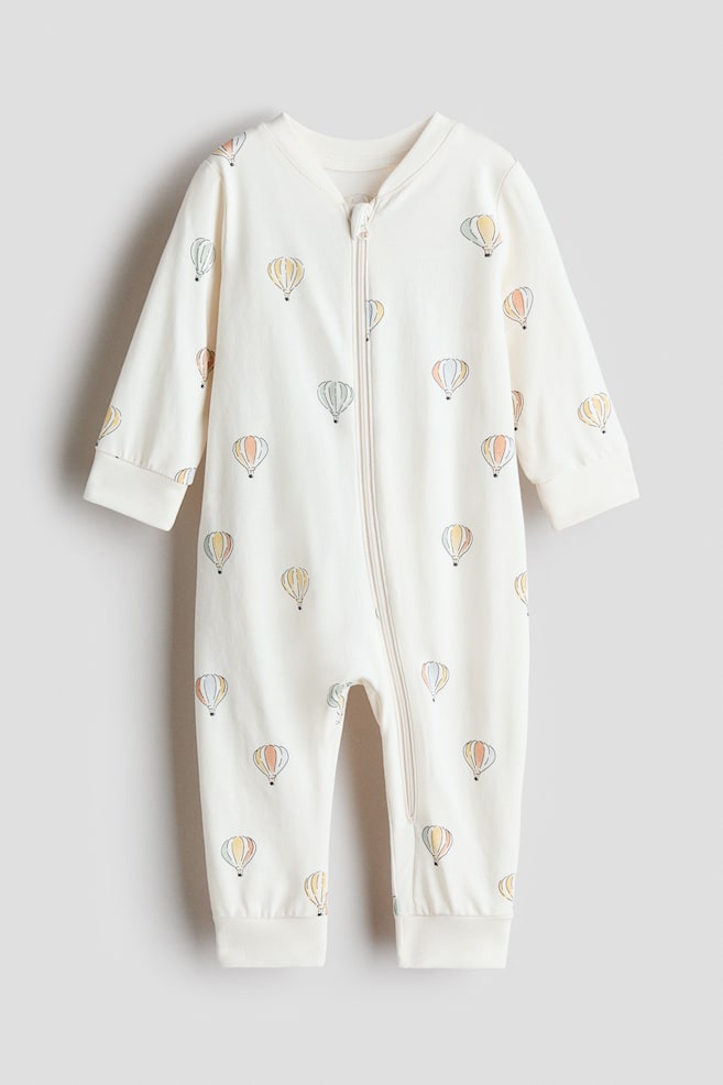 Pijama con diseño - Crema/Globos aerostáticos/Gris oscuro/Animales/Beige claro/Diseño de leopardo/Blanco/Floreado/Rosa claro/Cerezas/Blanco/Osos de peluche - 1