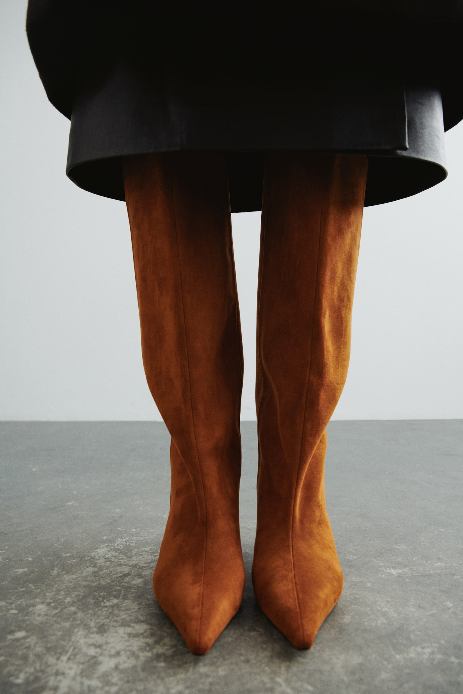 Knee-high boots - Brown/Black/Dark brown/Beige/Snakeskin pattern - 1