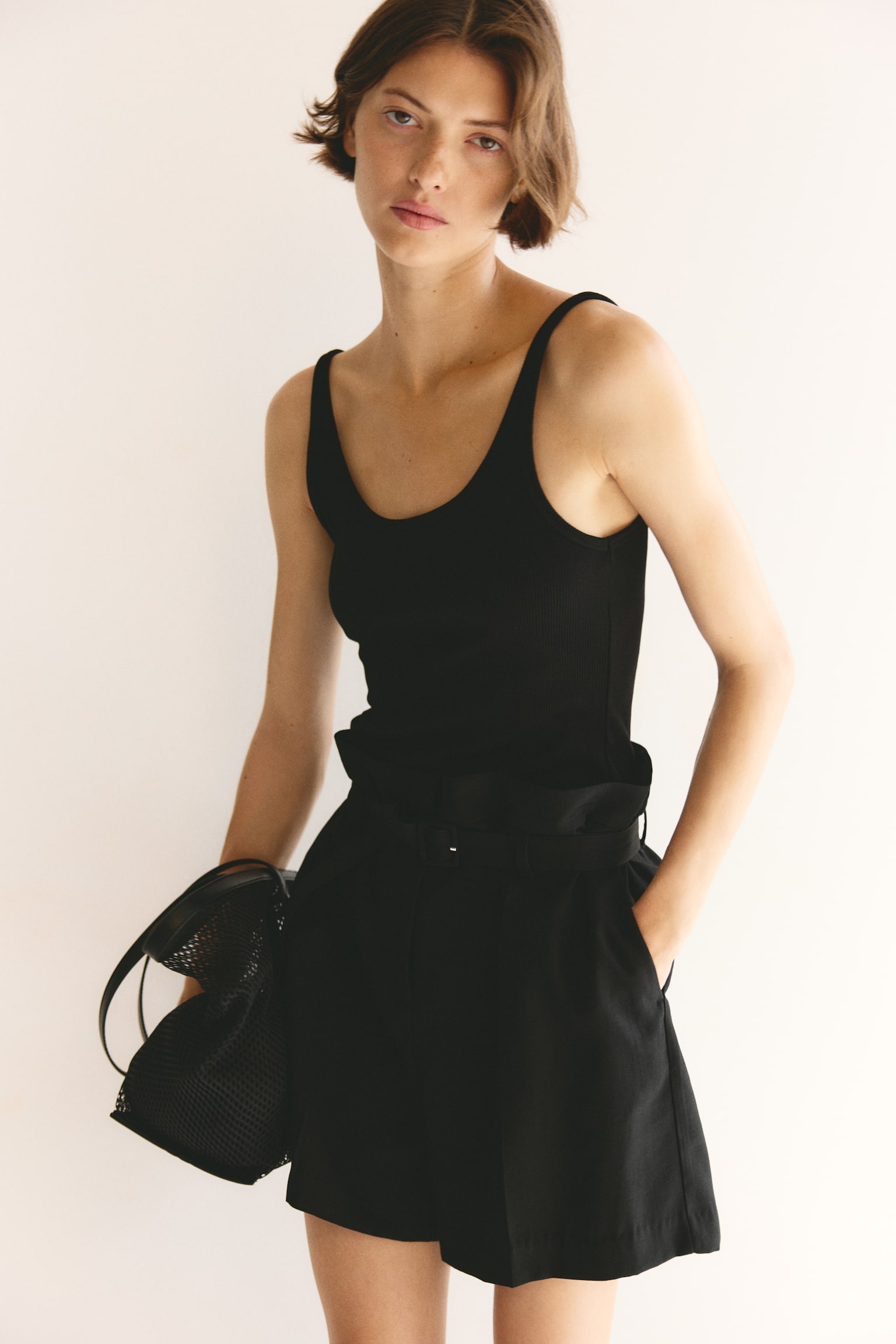 Belted viscose-blend shorts - Black - 1
