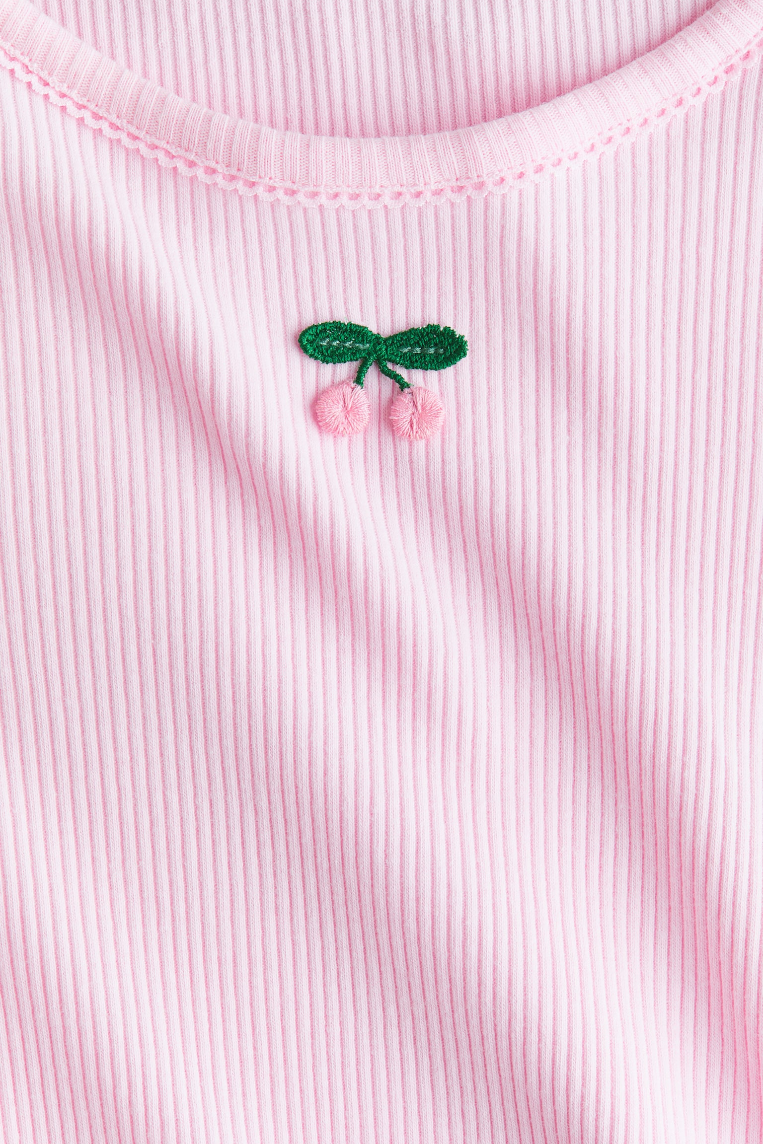 Top acanalado de algodón - Rosa/Cerezas/Azul claro/Cerezas/Blanco/Rayas azul marino/Crema/Floreado - 2