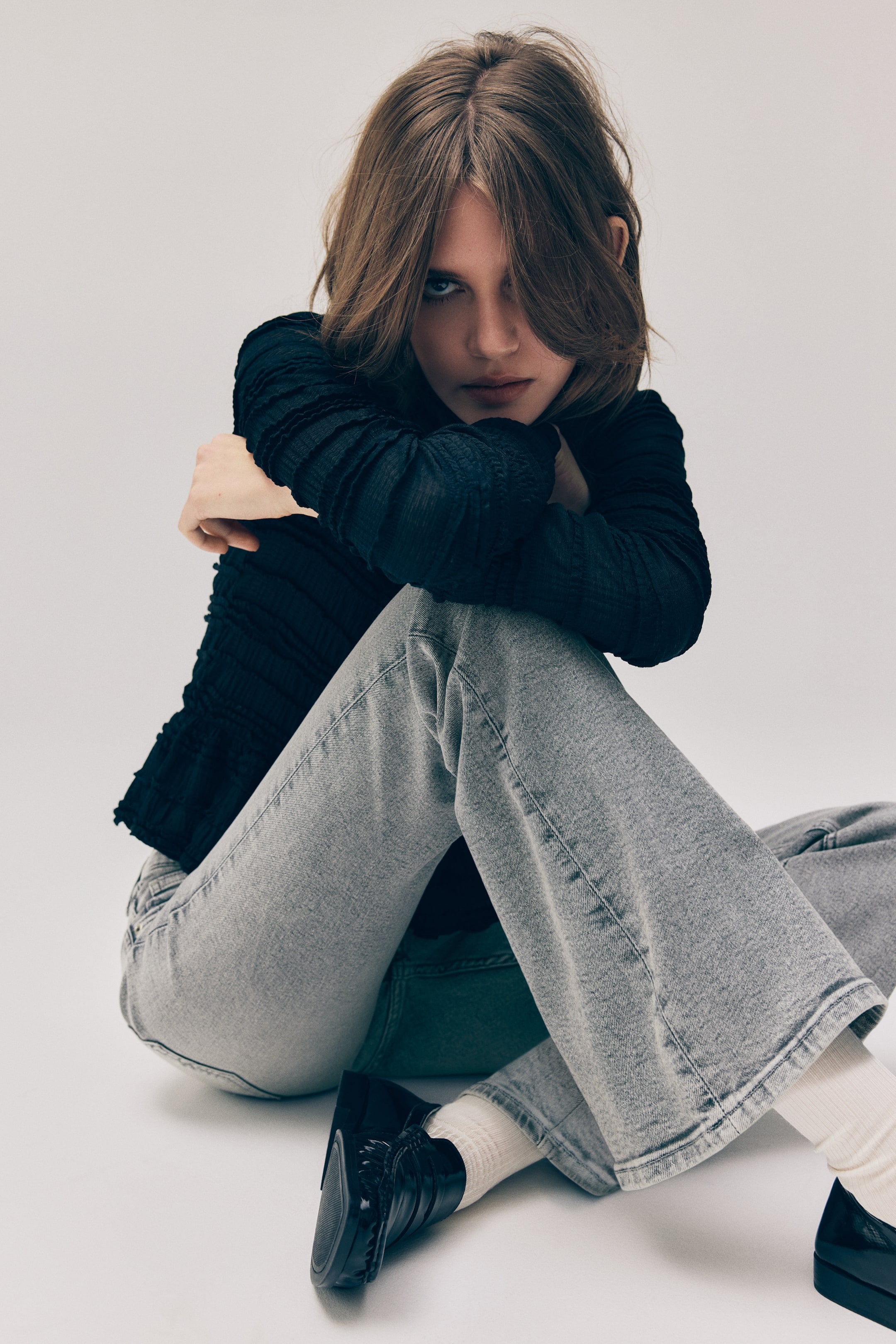 Ver imagen más grande: Flared Low Jeans - Gris lavado - MUJER | H&M ES 1