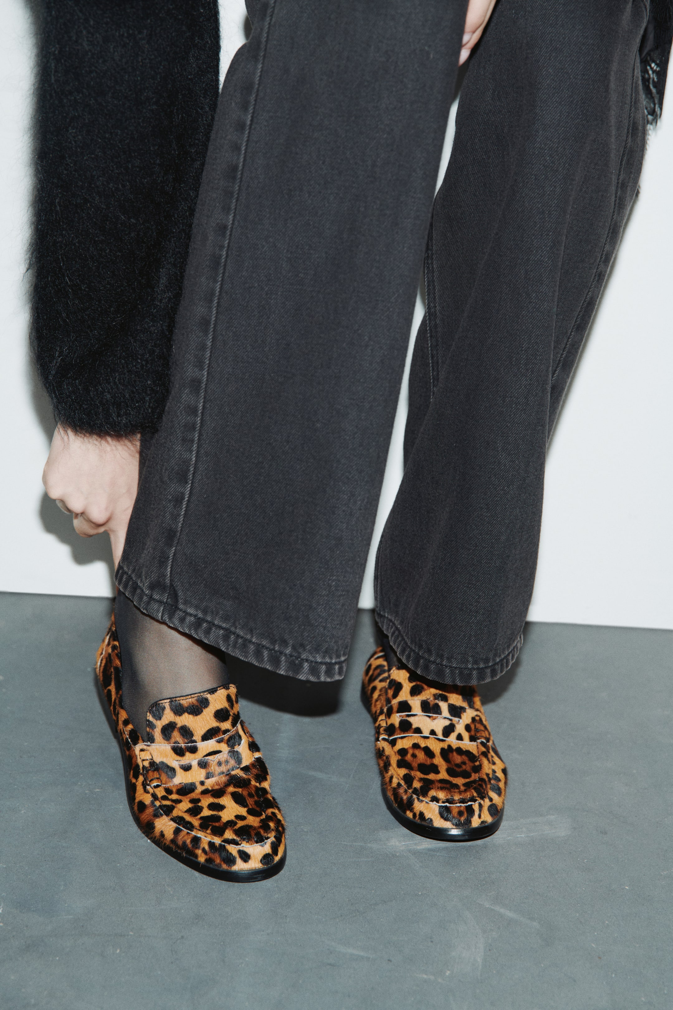 Visualizza immagine più grande: Mocassini in pelle - Beige/Finto leopardo - DONNA | H&M IT 2