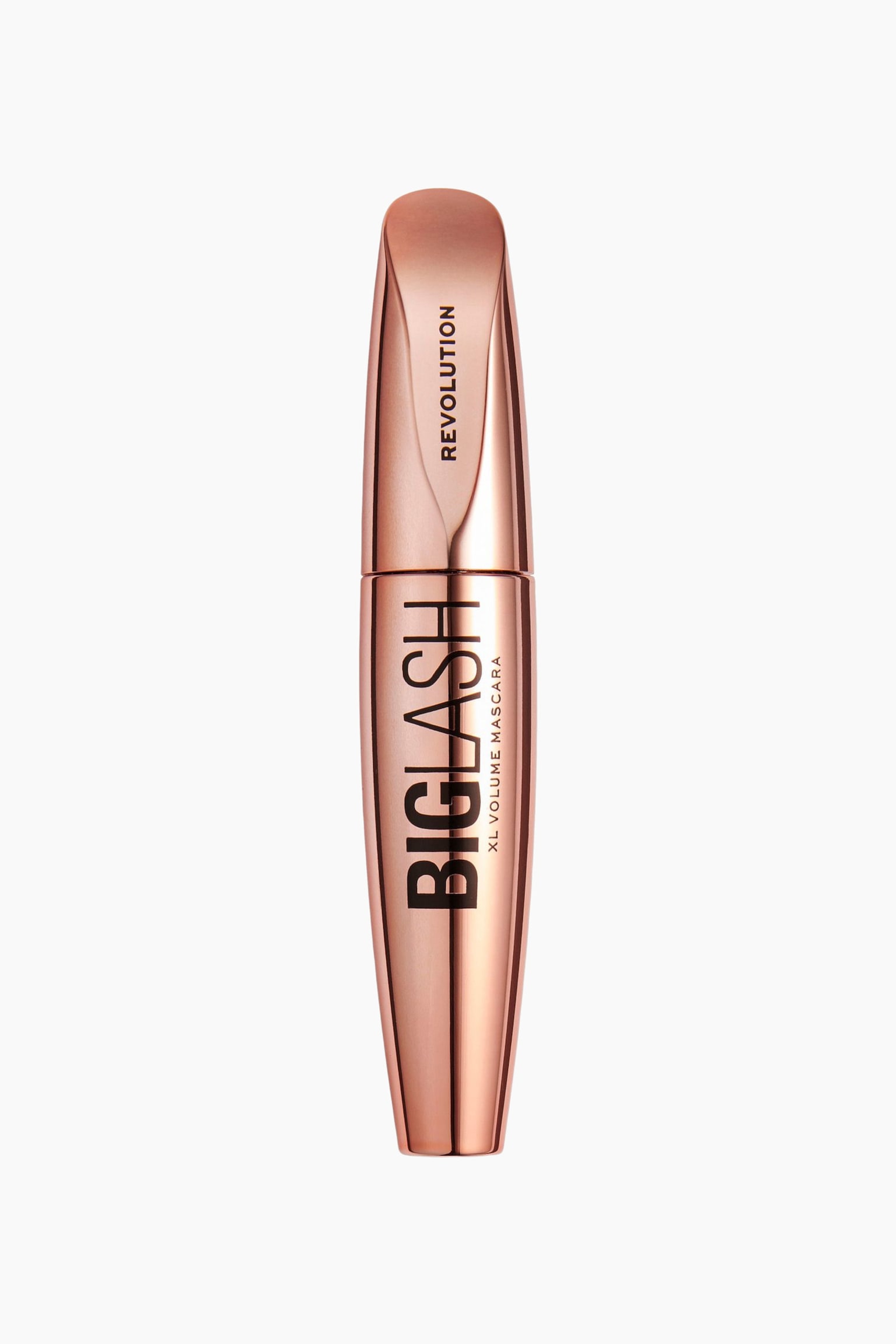 Revolution Big Lash Mascara stÃ¥r upprÃ¤tt i en framifrÃ¥nvy och har en metallisk rosÃ©guldfÃ¤rgad tub med en avsmalnande silhuett. Korken visar varumÃ¤rkesnamnet "REVOLUTION" vertikalt, medan huvudkroppen framhÃ¤ver den djÃ¤rva svarta texten "BIG LASH" och "XL VOLUME MASCARA".
