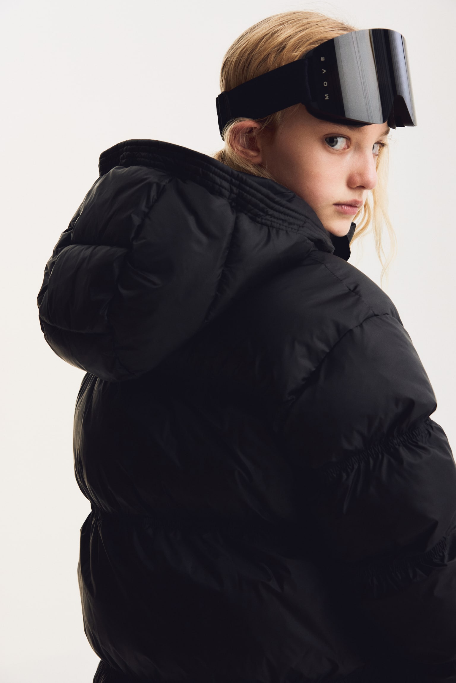 Детская куртка H&M Move Puffer Ski with ThermoMove™, цвет: Чёрный — фото 5