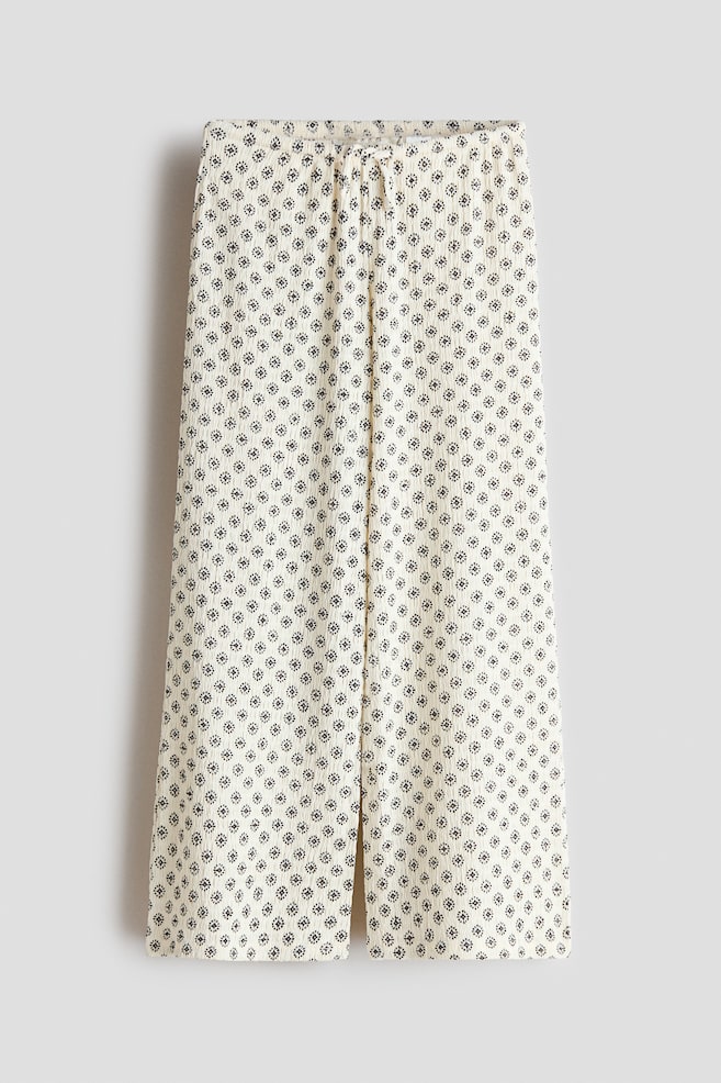 Jerseyhose mit Struktur - Cremefarben/Gemustert/Schwarz/Weiß/Blau geblümt/Schwarz/Helles Mattgrün/Dunkelbraun - 1