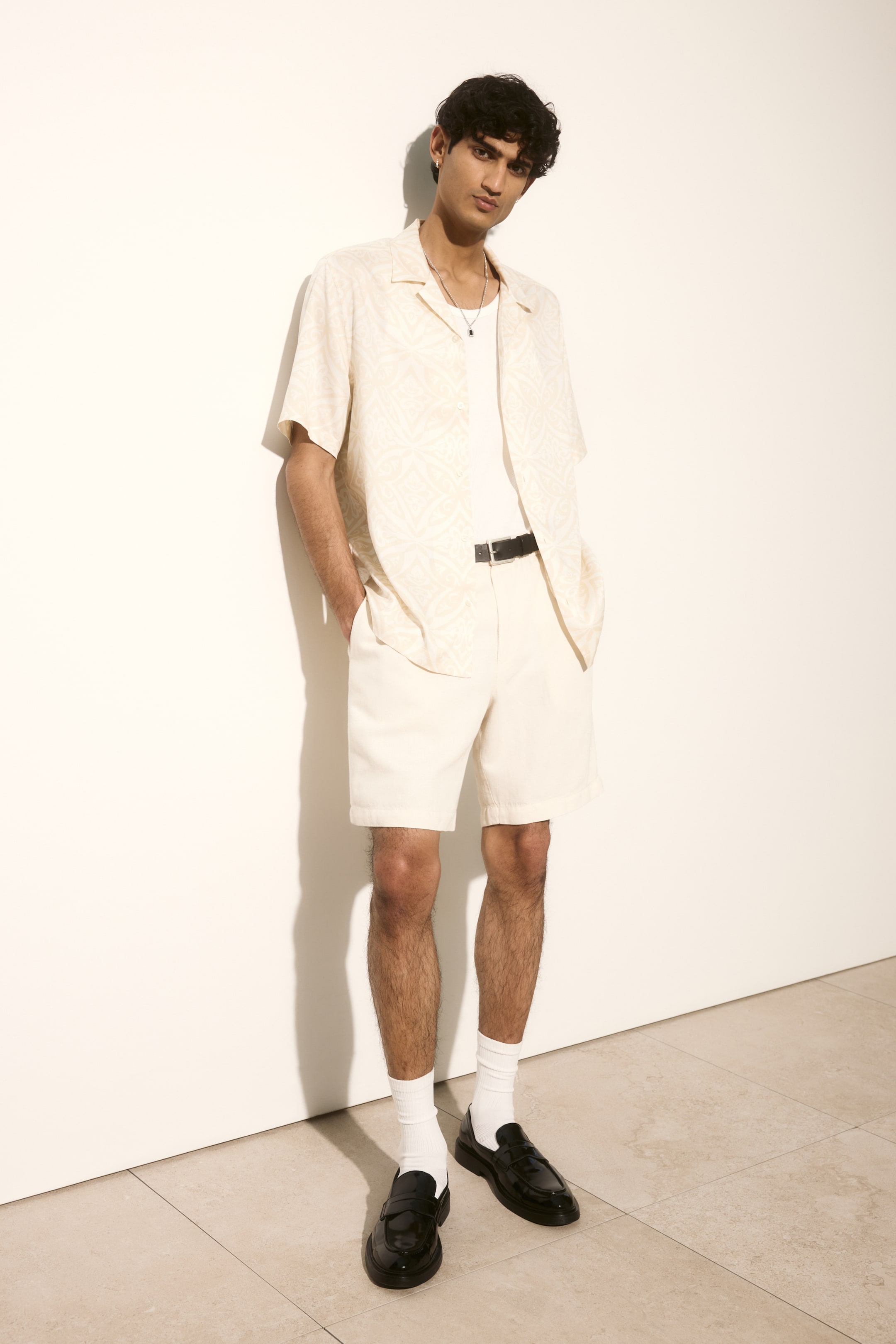 Relaxed Fit Linen-blend Shorts