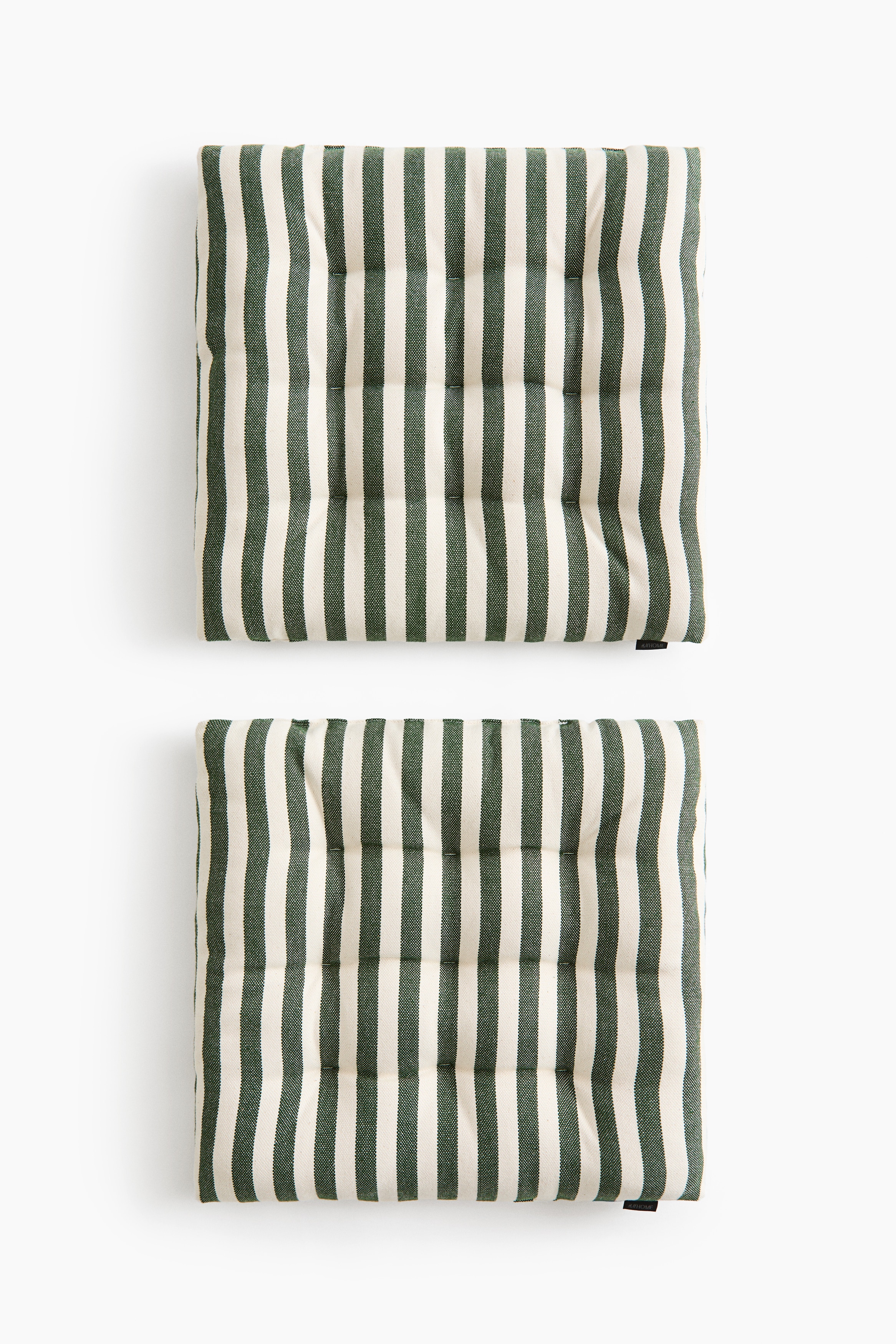 2-pack outdoor seat cushionsModel