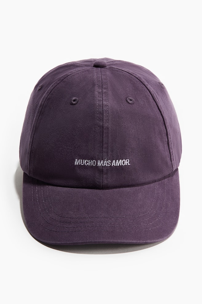 Cotton Twill Cap - Dark purple/Mucho Más Amor/Cream/Manhattan/Red/Golden/Black/Championship - 1