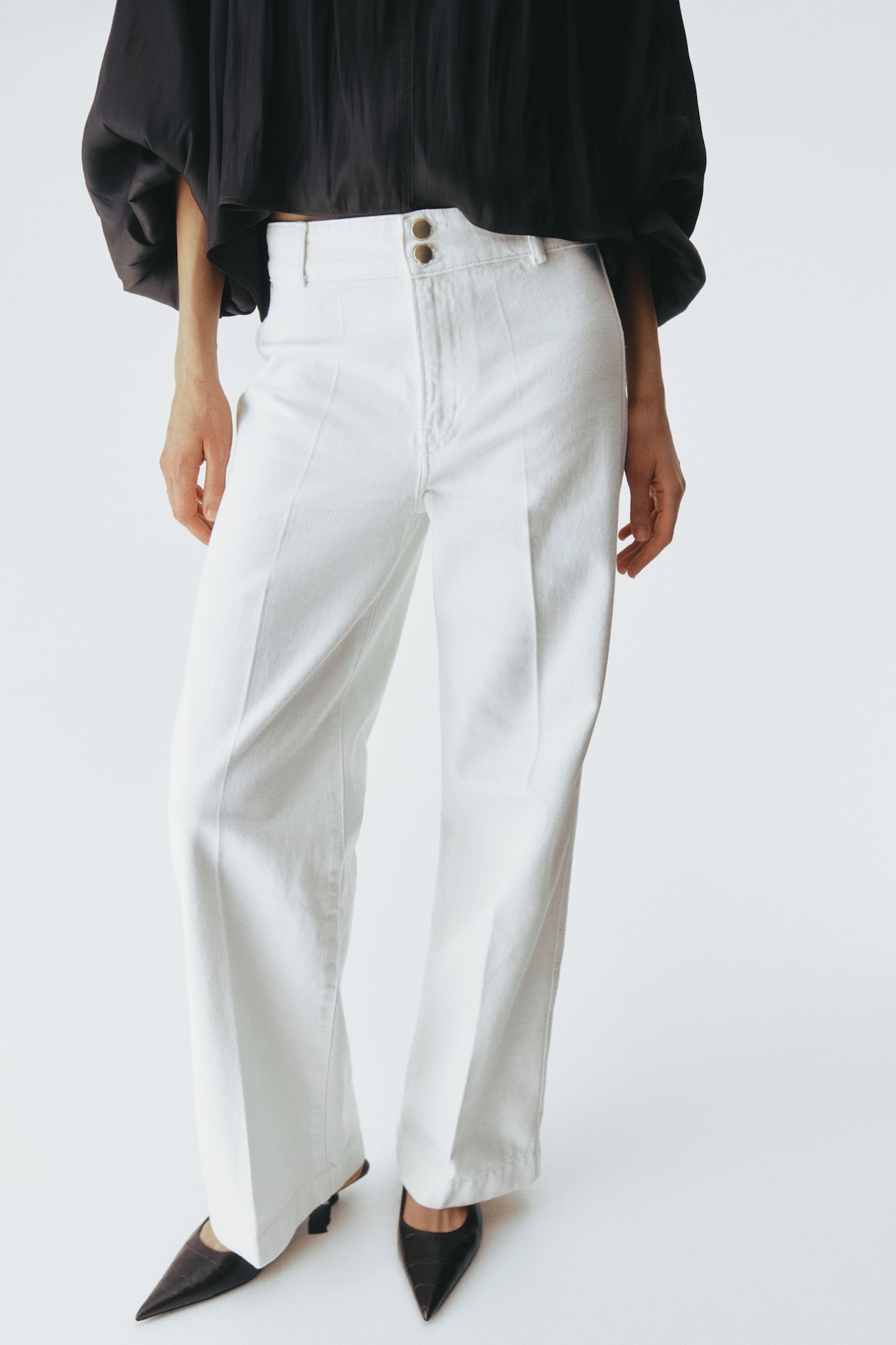 Wide High Waist Jeans - image 3