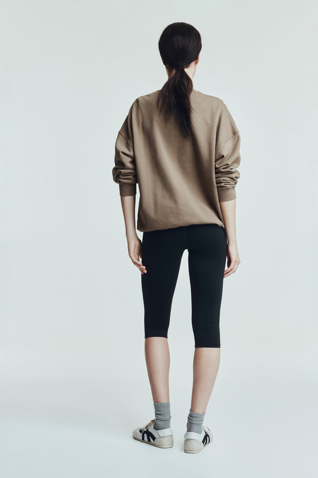 Sports Sweatshirt - image 4