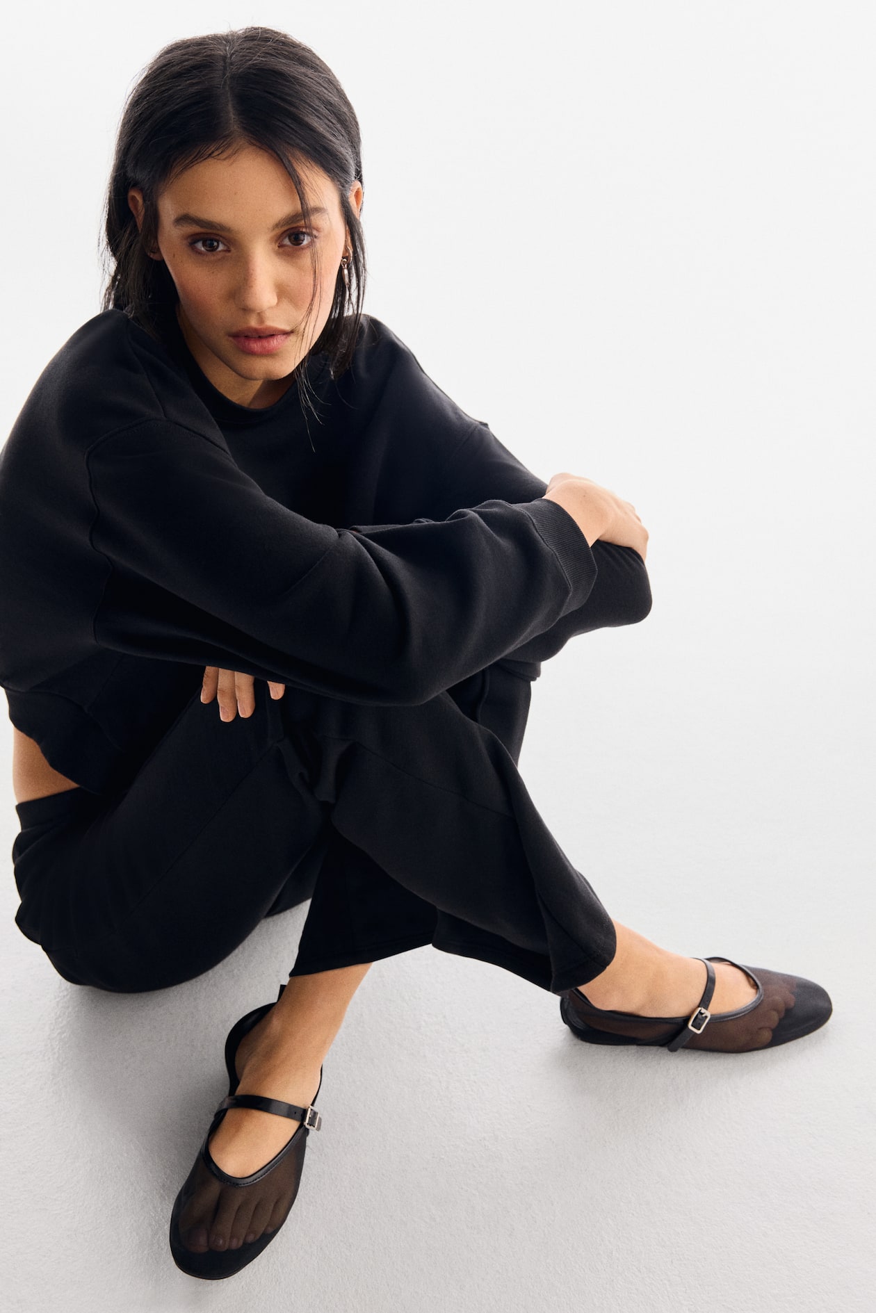 2-Piece Sweatshirt and Joggers Set - image 4