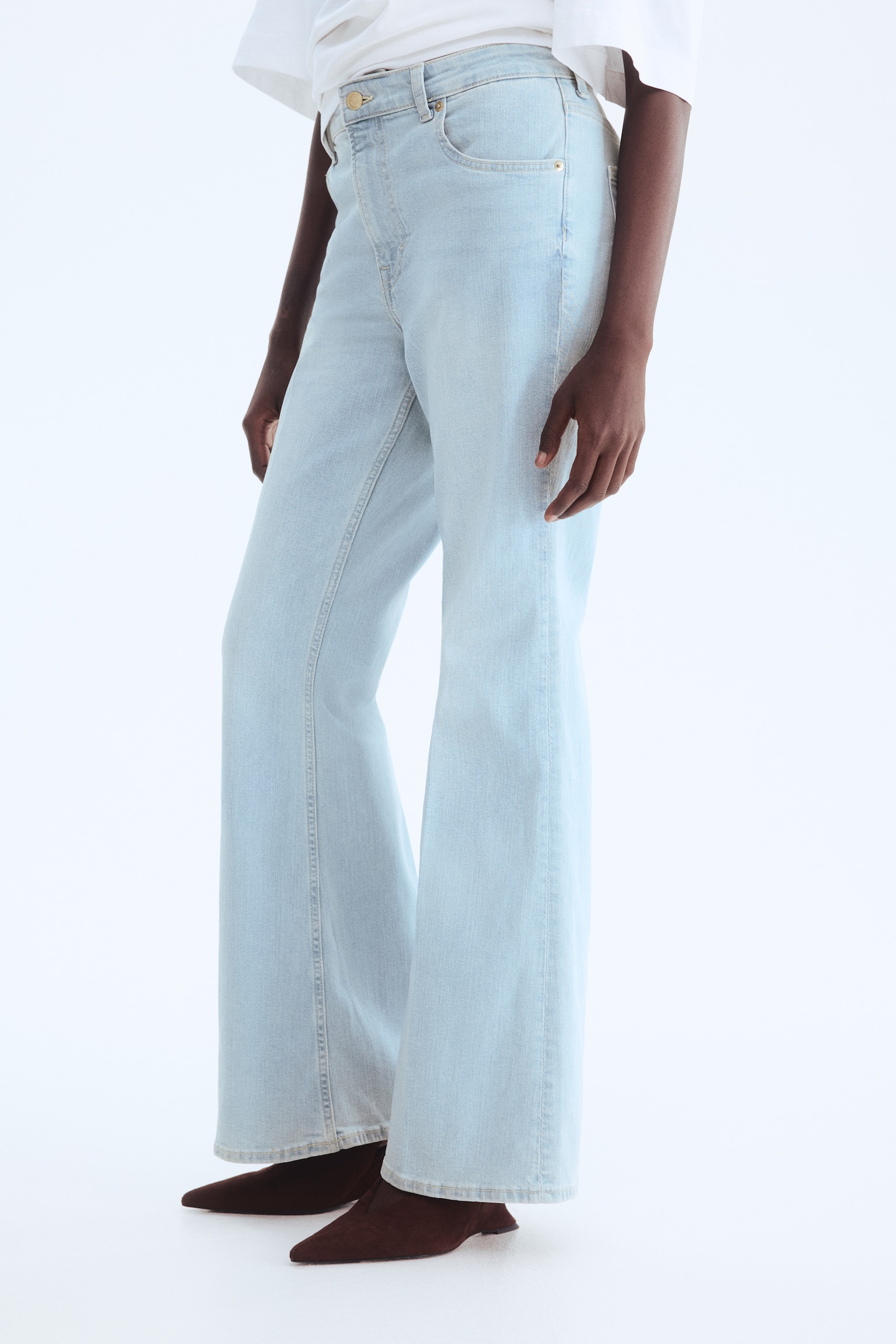 Flared High Jeans - Light denim blue/White/Denim blue/Light denim blue/Dark denim blue/Dark denim blue/Denim blue/Dark grey/Denim blue/Denim blue/Denim blue - 6